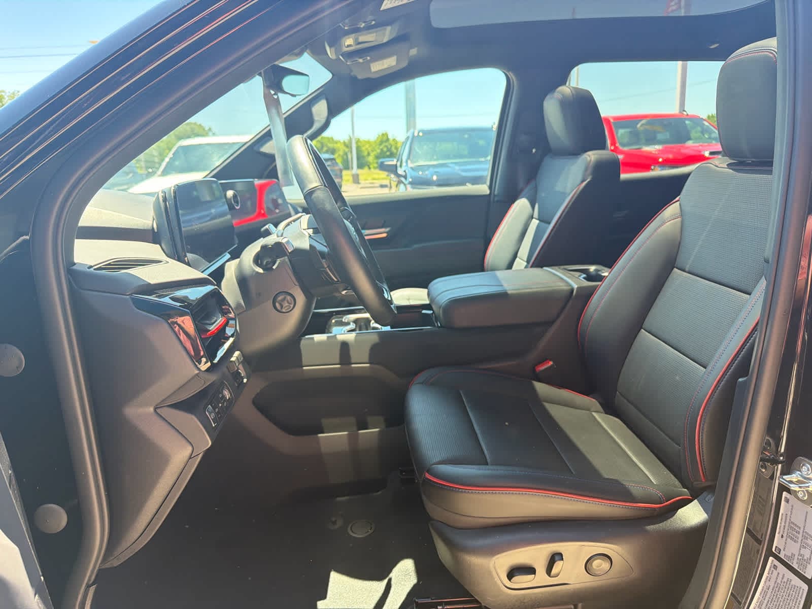 2025 Chevrolet Silverado EV RST - Photo 14