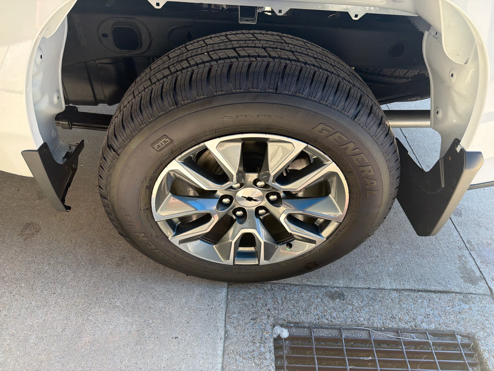 2026 Chevrolet Silverado 1500 RST - Photo 12