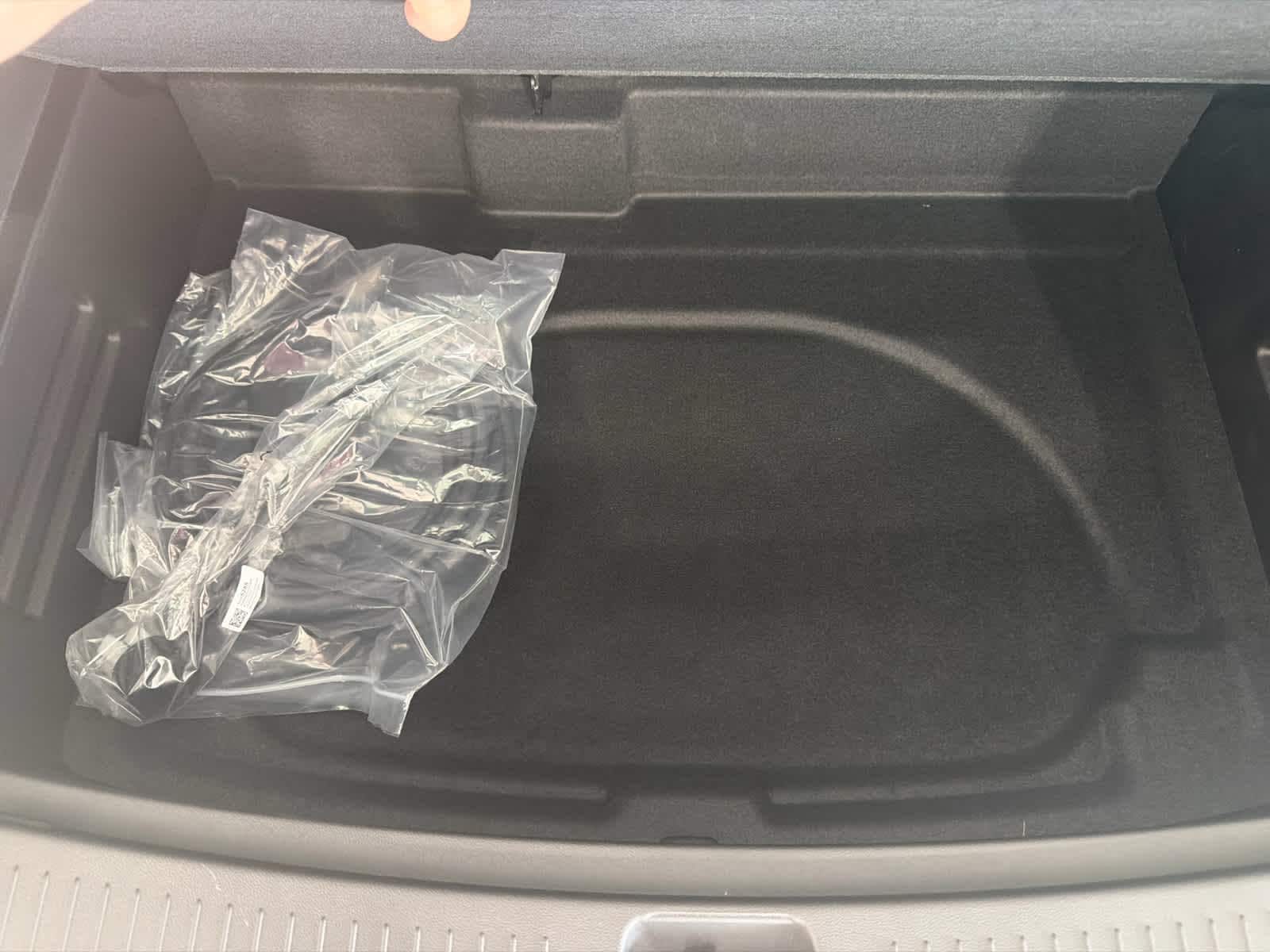 2027 Chevrolet Bolt RS - Photo 29
