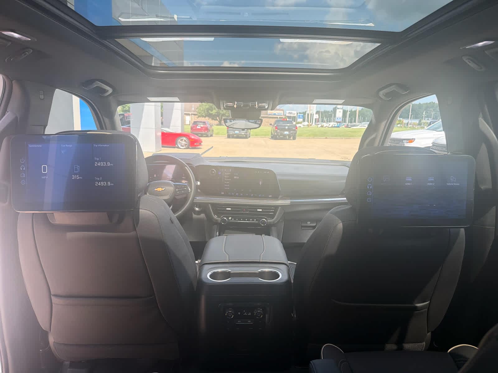 2026 Chevrolet Tahoe Premier - Photo 28