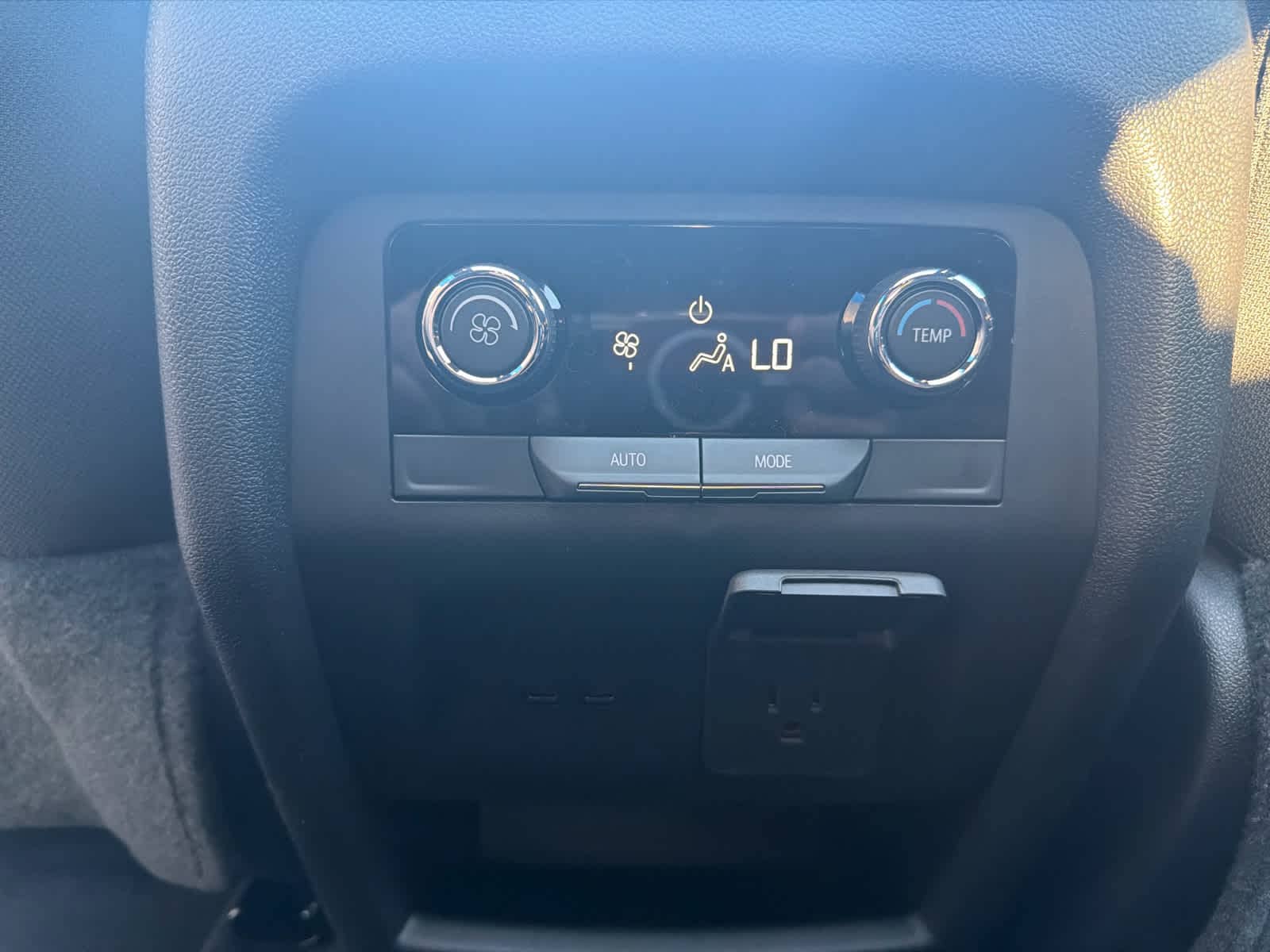 2026 Chevrolet Traverse LT - Photo 27