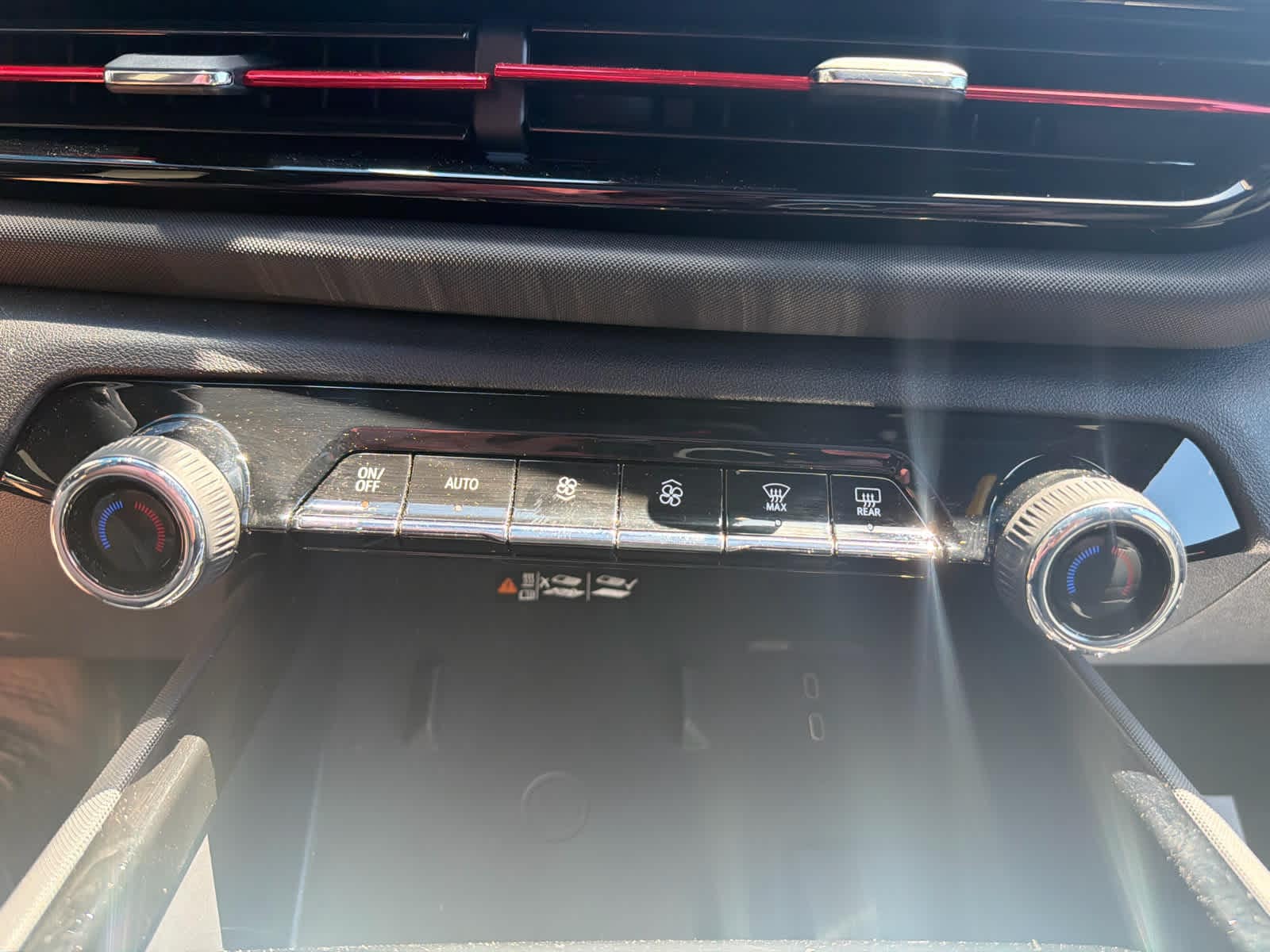 2025 Chevrolet Silverado EV RST - Photo 17