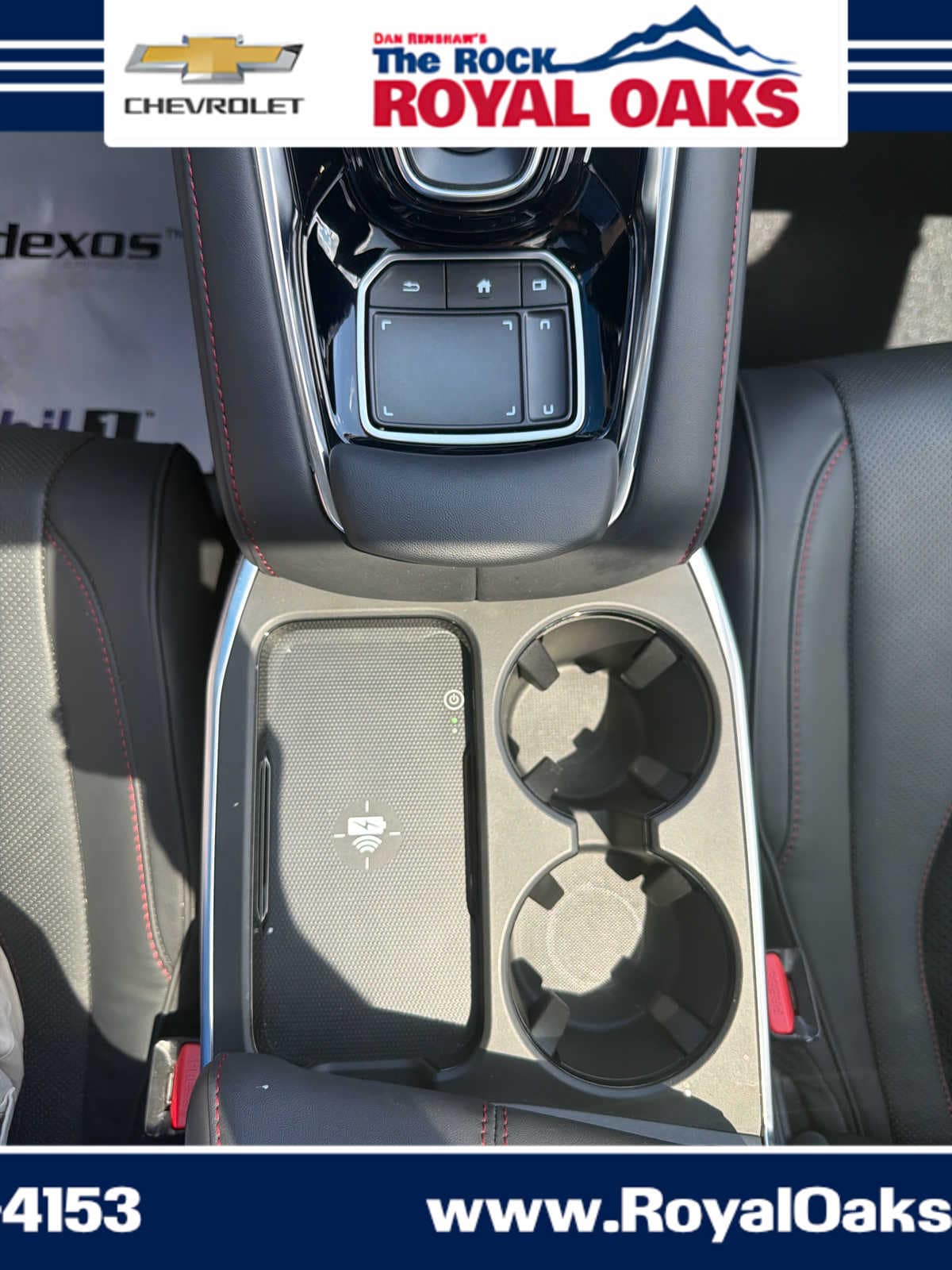 2025 Acura RDX A-Spec Package - Photo 17