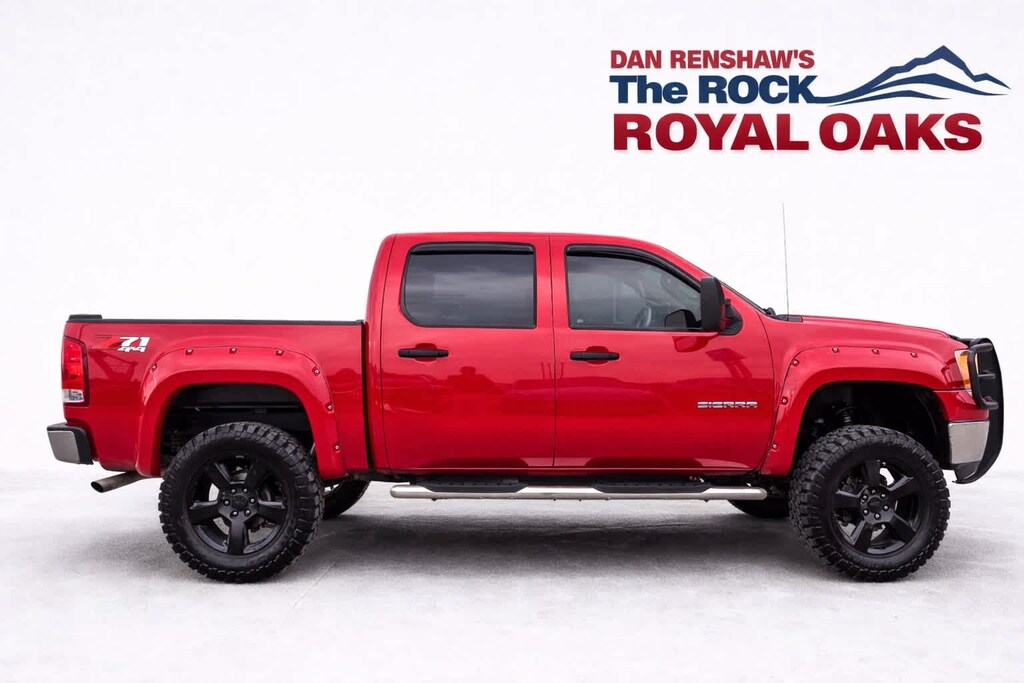 Used 2011 GMC Sierra 1500 SLE 4WD Crew Cab 143.5 4WD Crew Cab 143.5