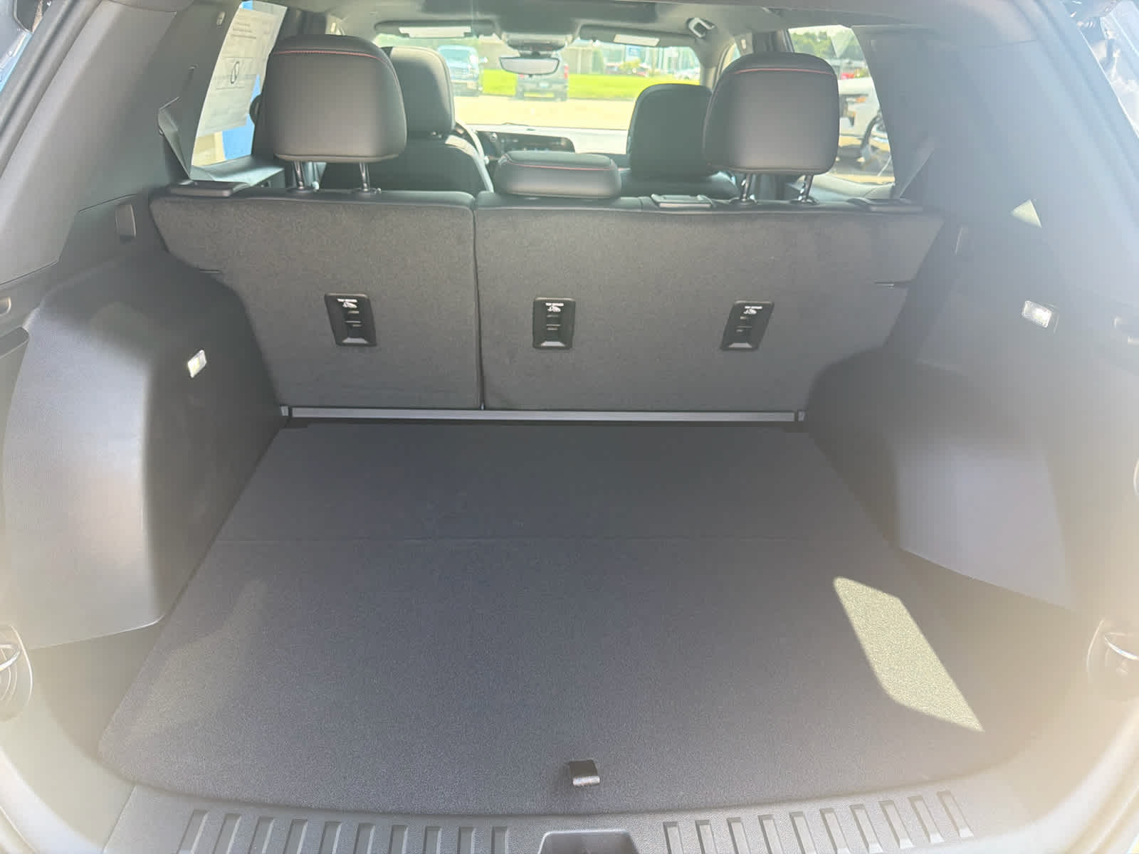 2027 Chevrolet Equinox RS - Photo 27