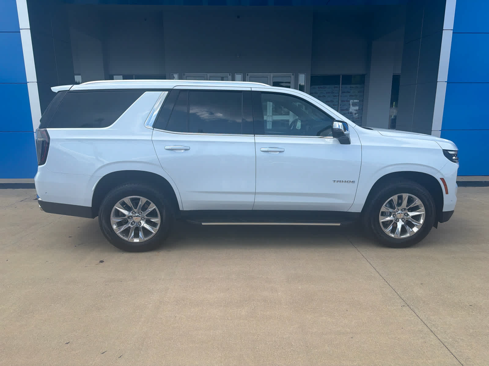 2026 Chevrolet Tahoe Premier - Photo 7