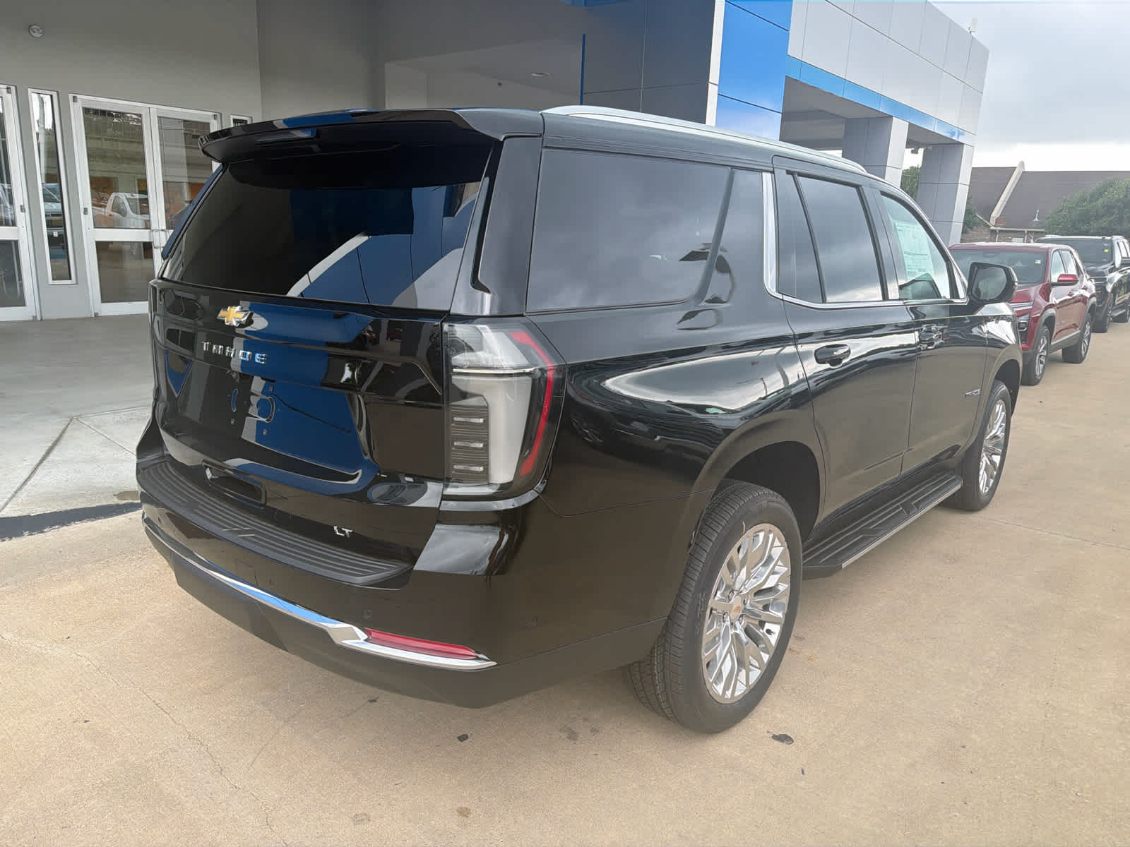 2026 Chevrolet Tahoe LT - Photo 6