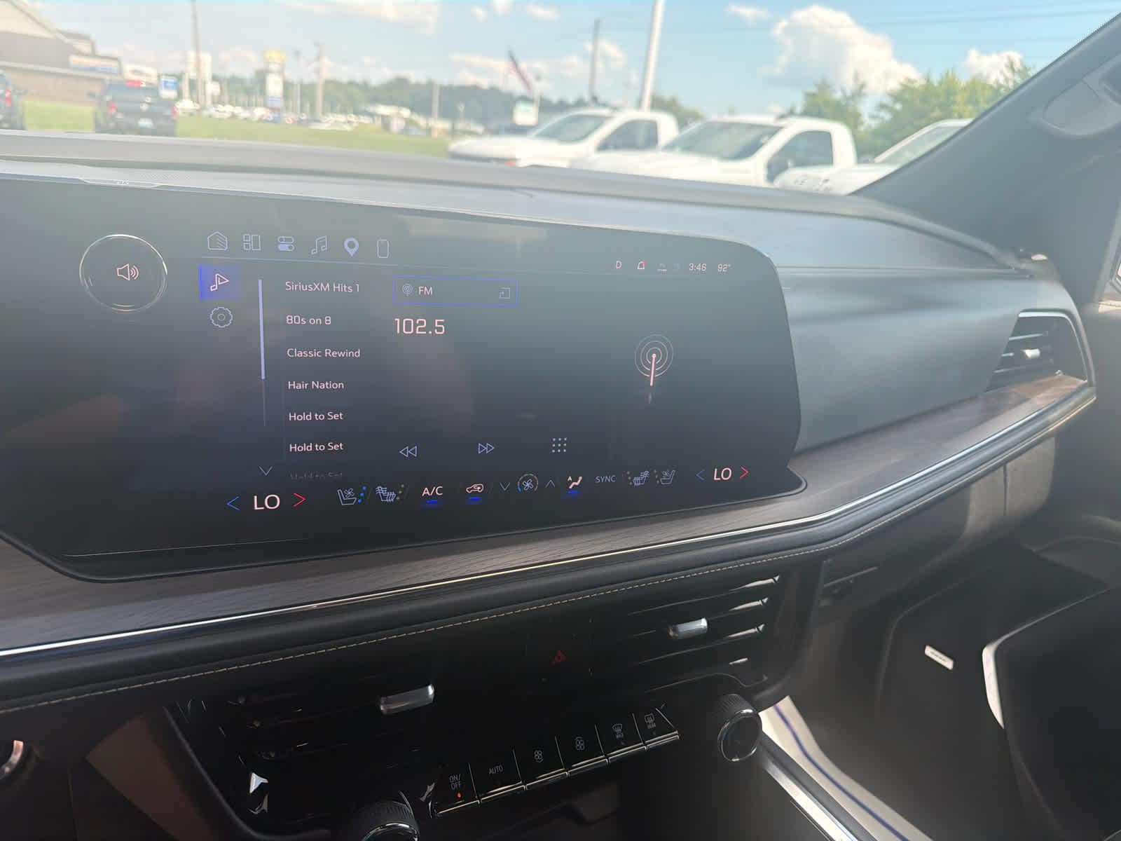 2026 Chevrolet Tahoe Premier - Photo 19
