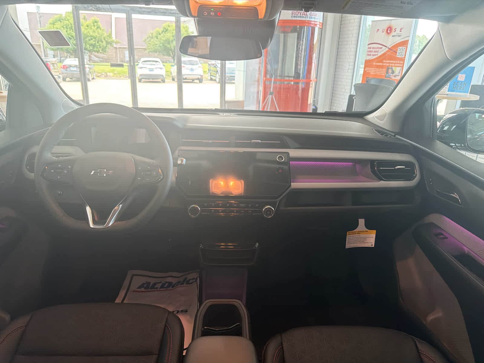 2027 Chevrolet Bolt RS - Photo 27