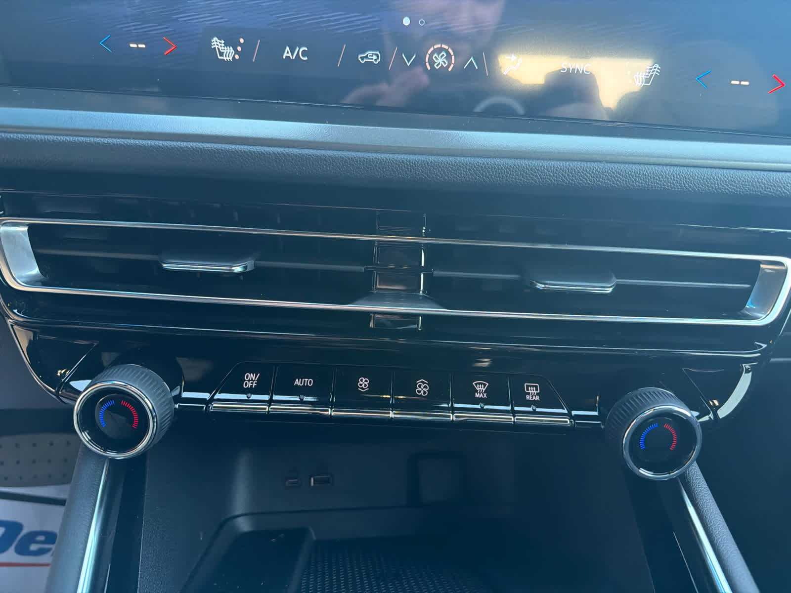 2026 Chevrolet Traverse LT - Photo 20
