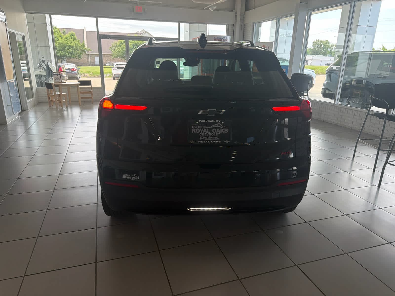 2027 Chevrolet Bolt RS - Photo 5