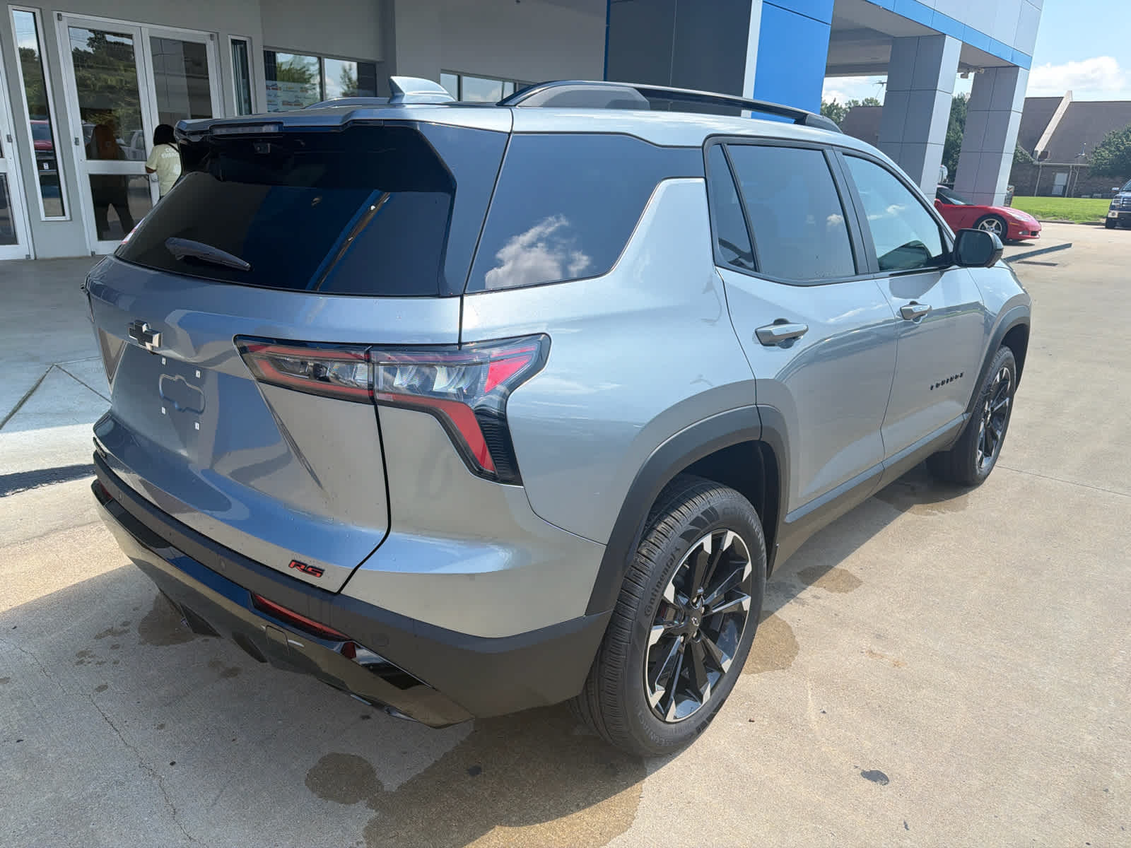 2027 Chevrolet Equinox RS - Photo 6