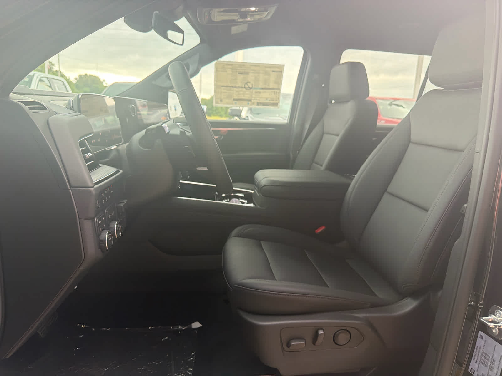 2026 Chevrolet Tahoe LT - Photo 13