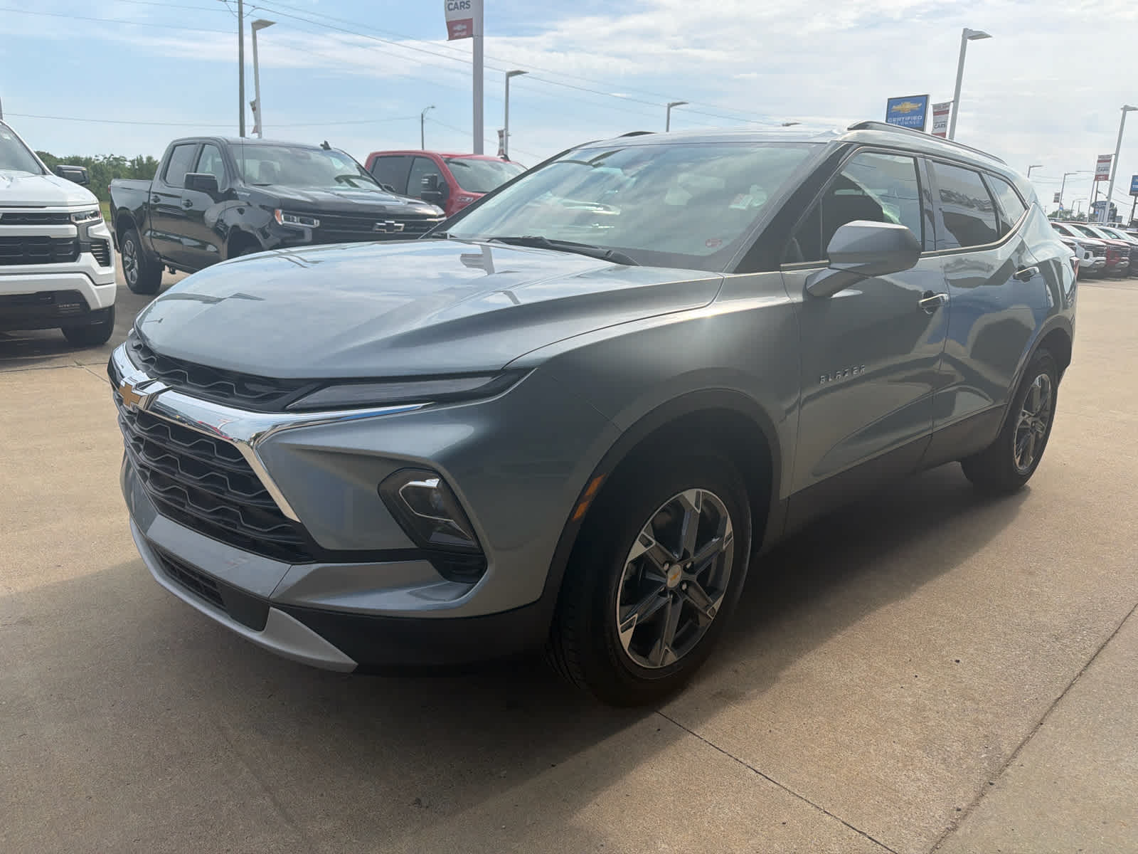 2026 Chevrolet Blazer 2LT - Photo 2