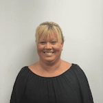 Staff member Loretta Webb from ID_629c87