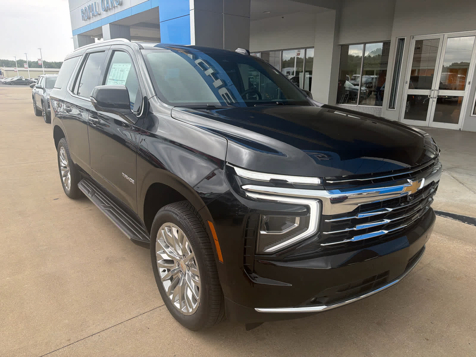 2026 Chevrolet Tahoe LT - Photo 8