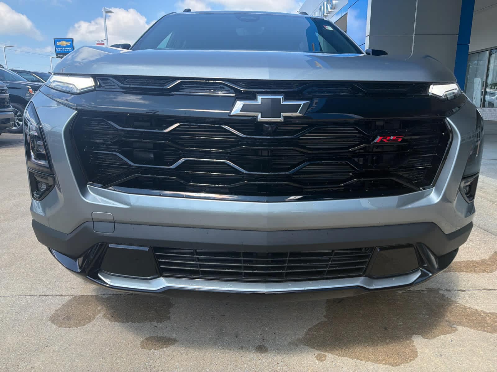 2027 Chevrolet Equinox RS - Photo 10