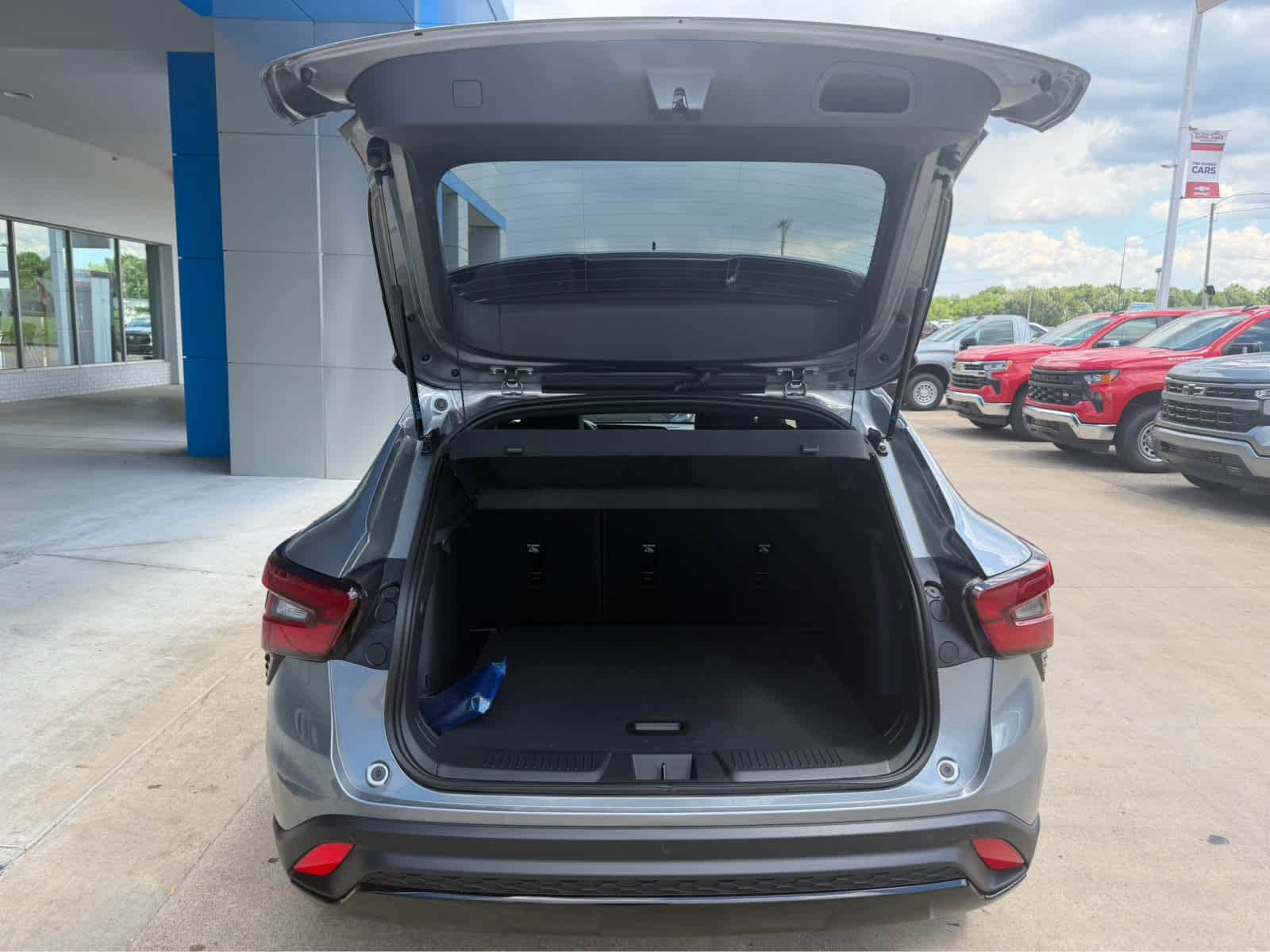 2026 Chevrolet Trax RS - Photo 6
