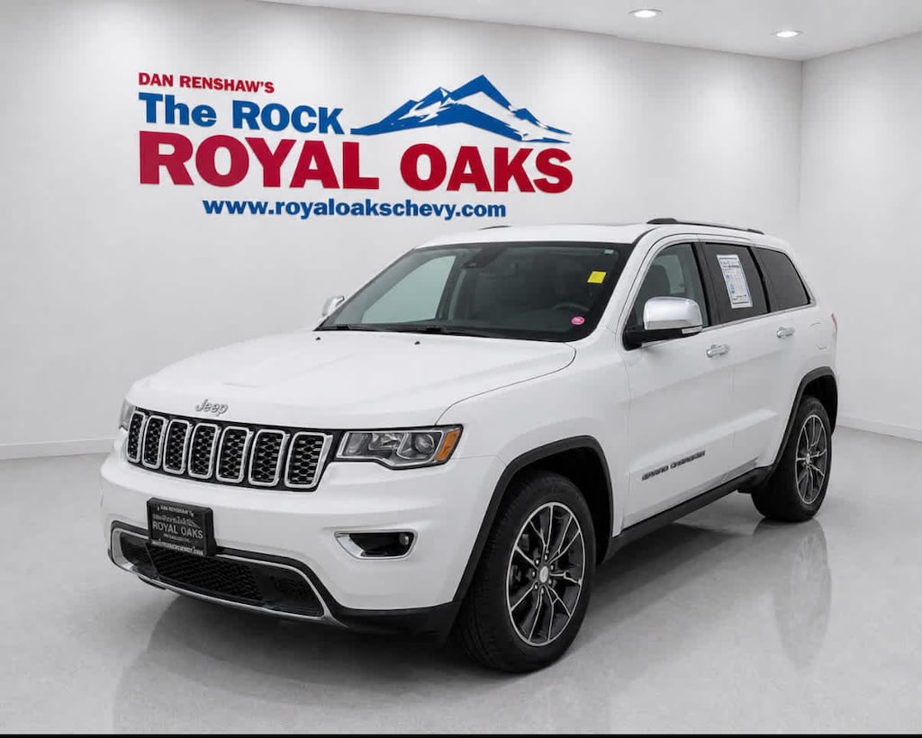 Used 2020 Jeep Grand Cherokee Laredo E 4x4