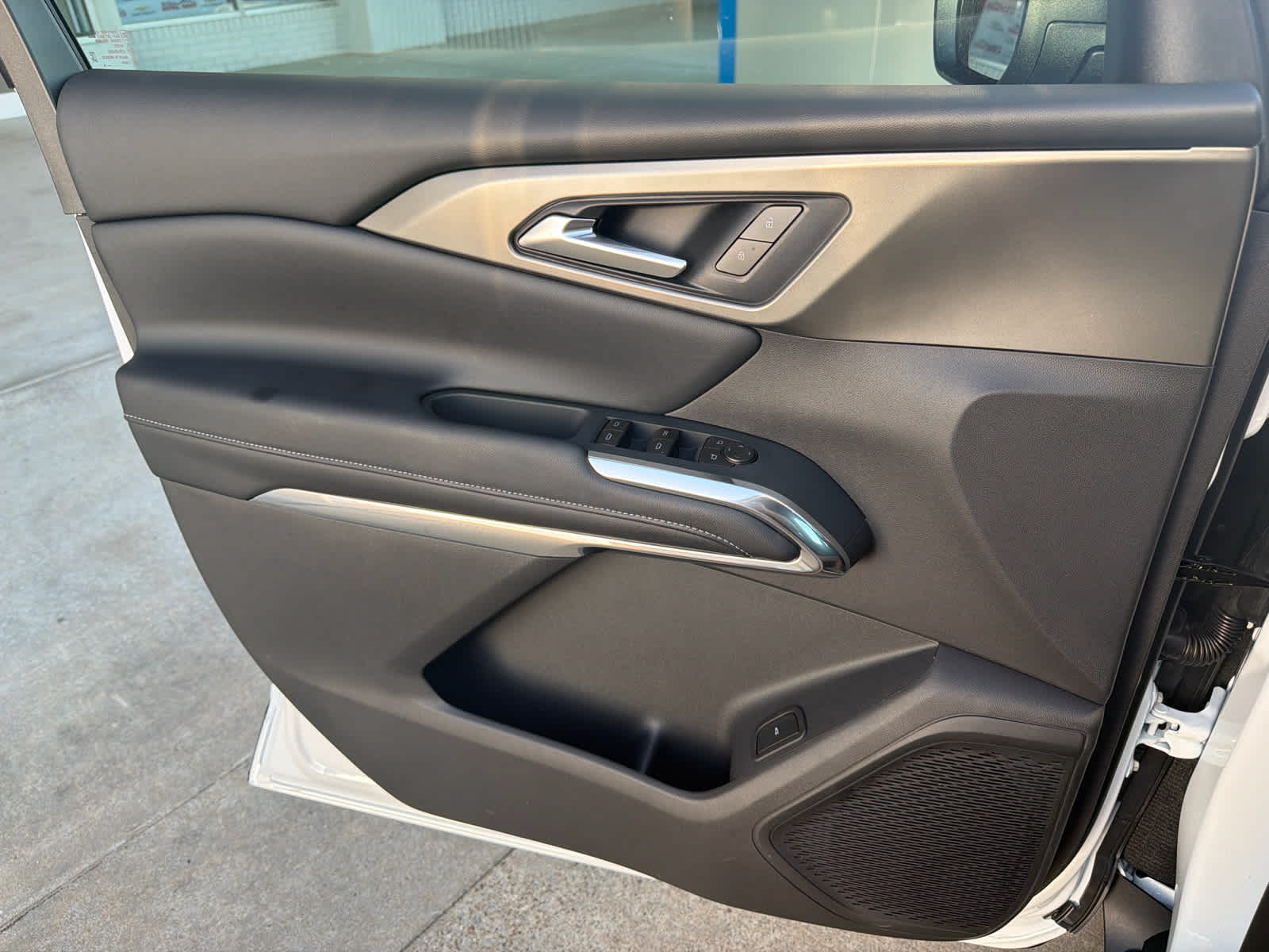 2026 Chevrolet Traverse LT - Photo 24
