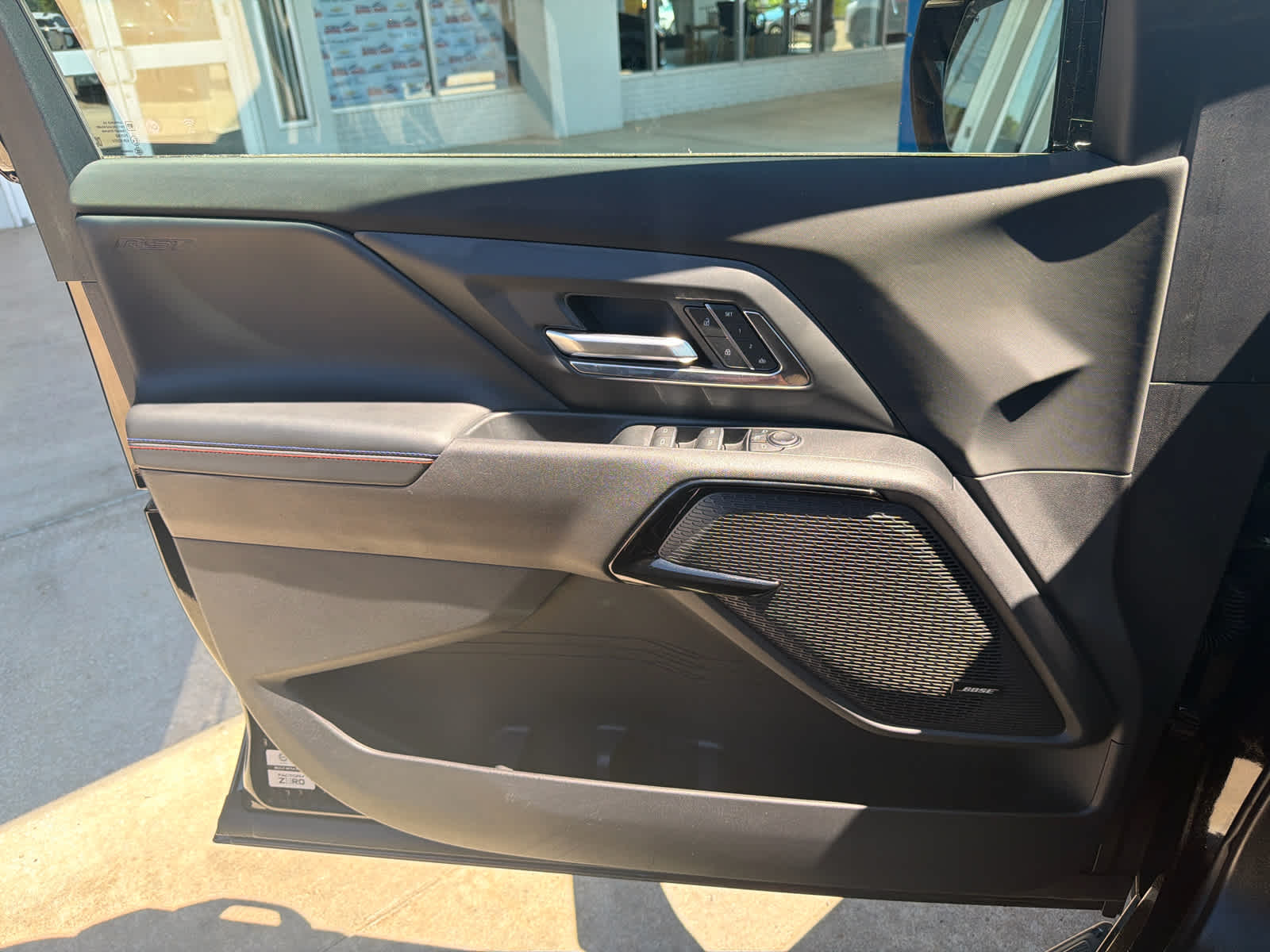 2025 Chevrolet Silverado EV RST - Photo 21