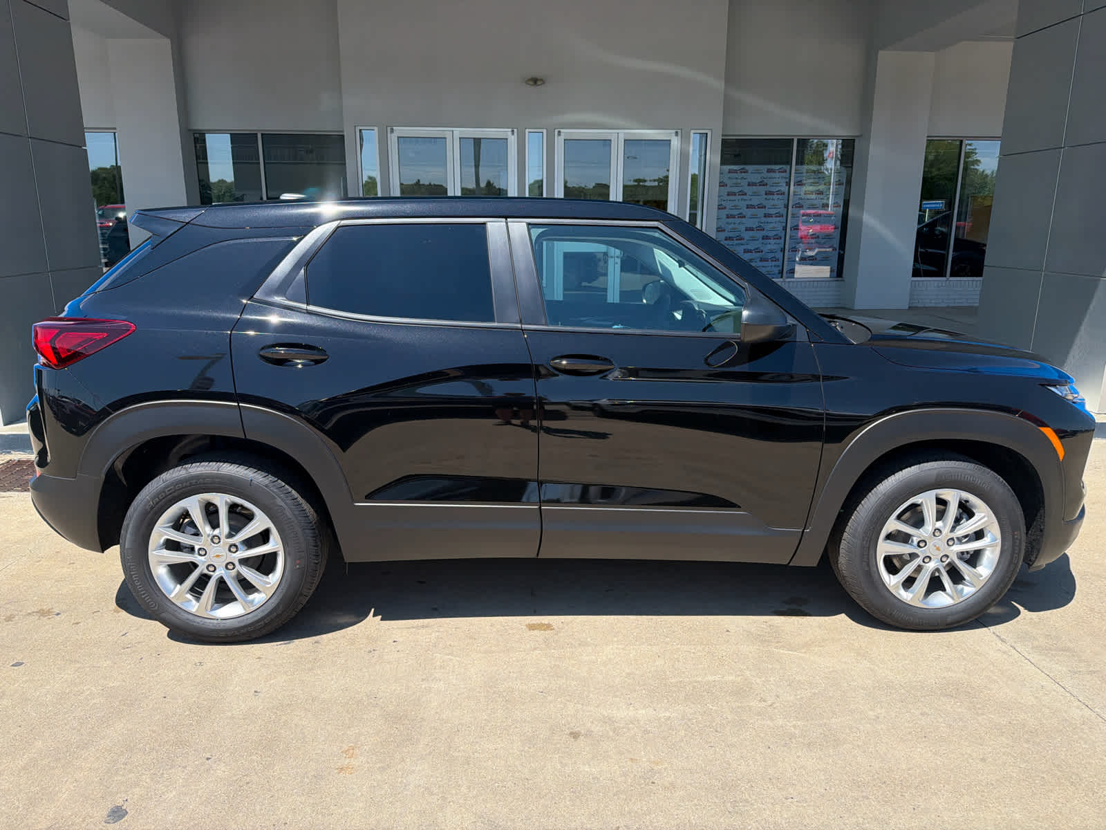 2026 Chevrolet Trailblazer LS - Photo 8