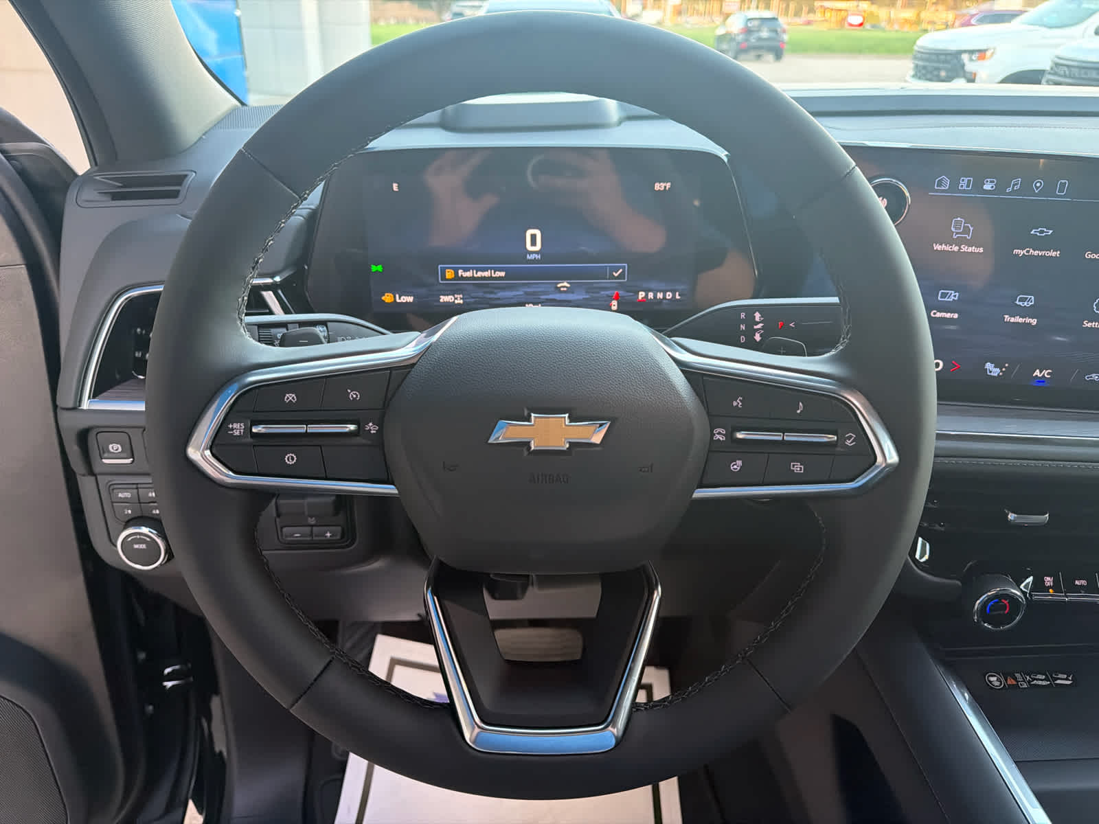 2026 Chevrolet Suburban LT - Photo 15