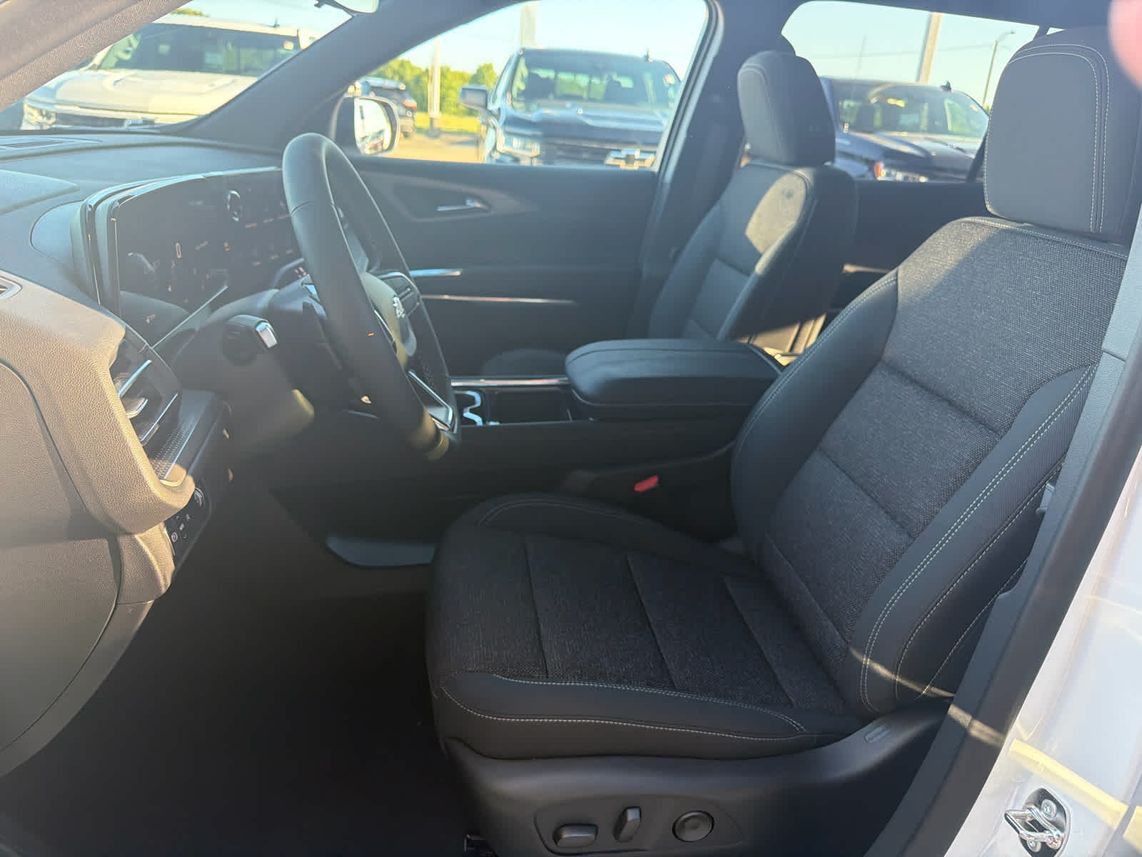 2026 Chevrolet Traverse LT - Photo 13