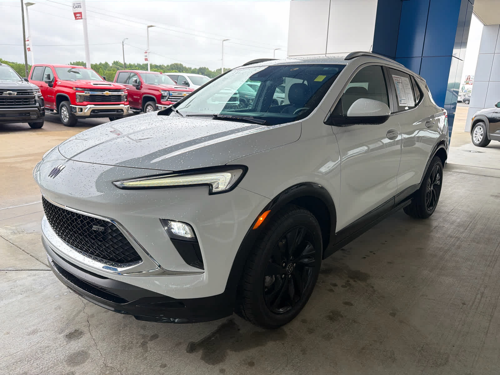 2024 Buick Encore GX Sport Touring's photo