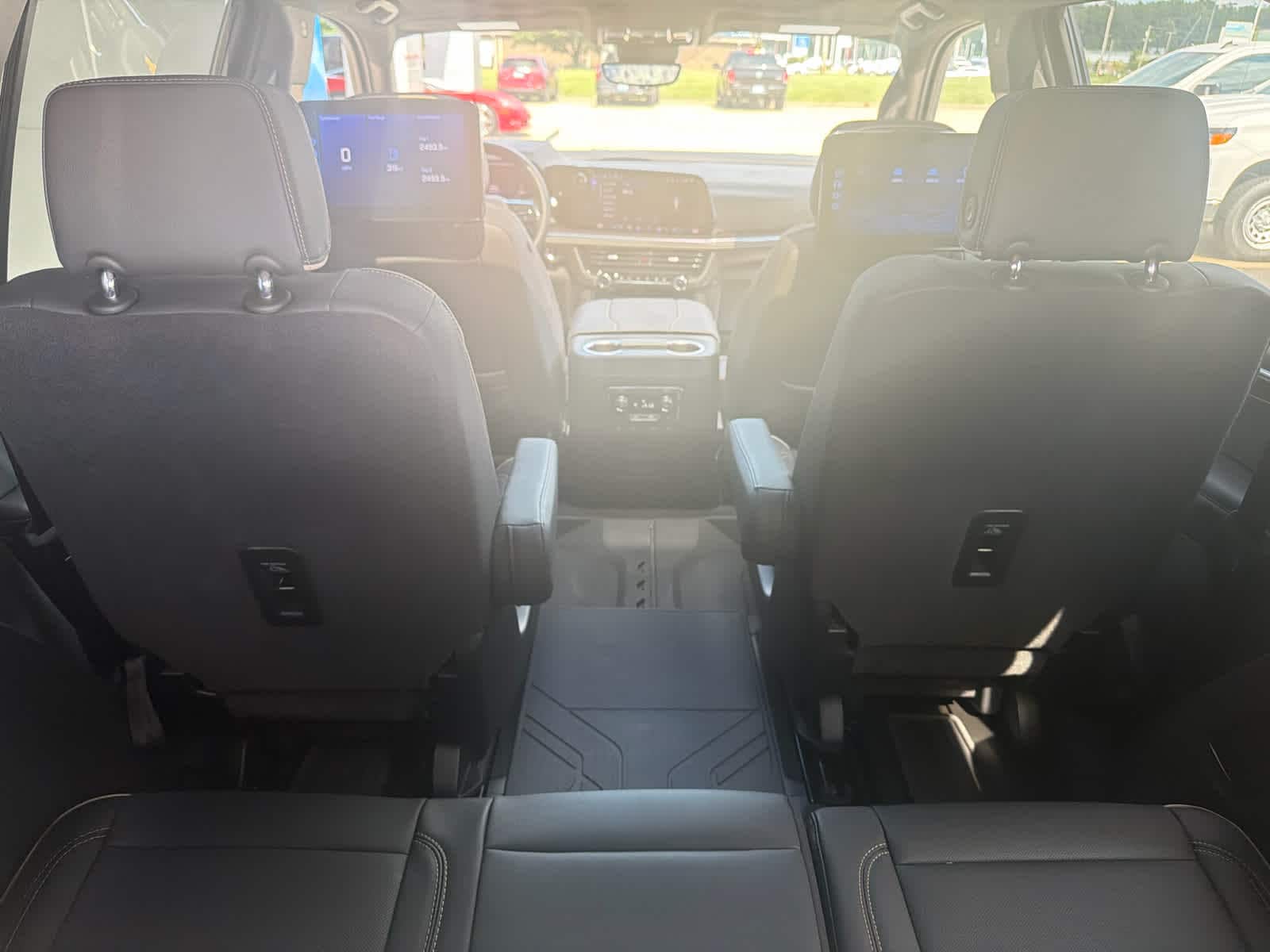2026 Chevrolet Tahoe Premier - Photo 33