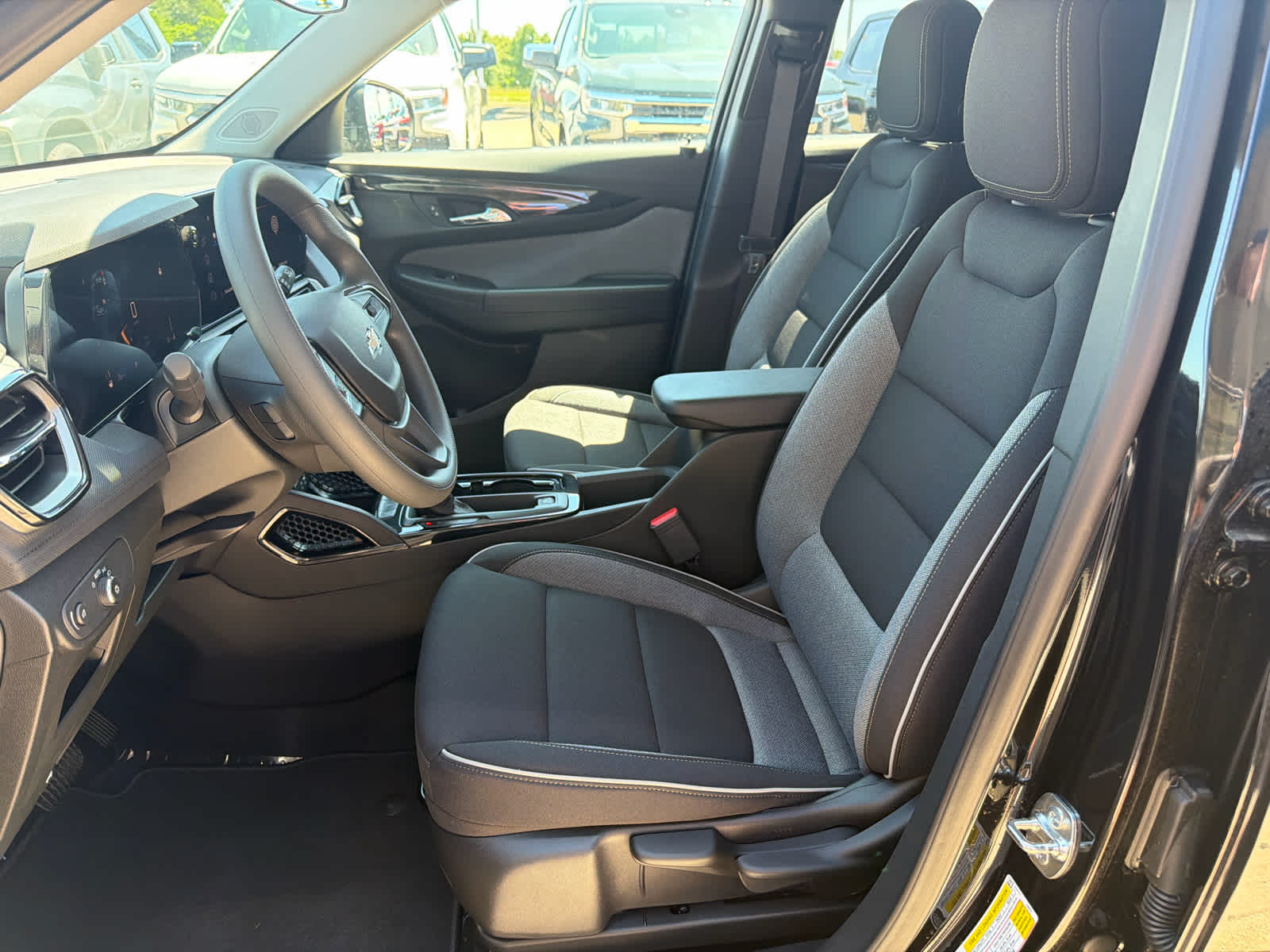 2026 Chevrolet Trailblazer LS - Photo 14