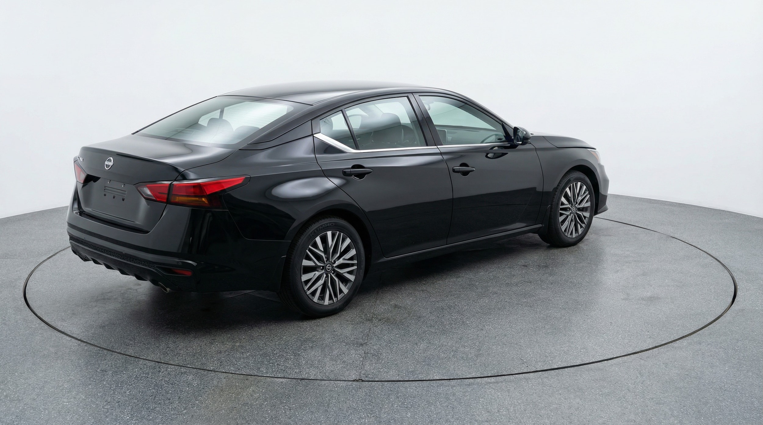 Thumbnail: 2025 Nissan Altima - 7