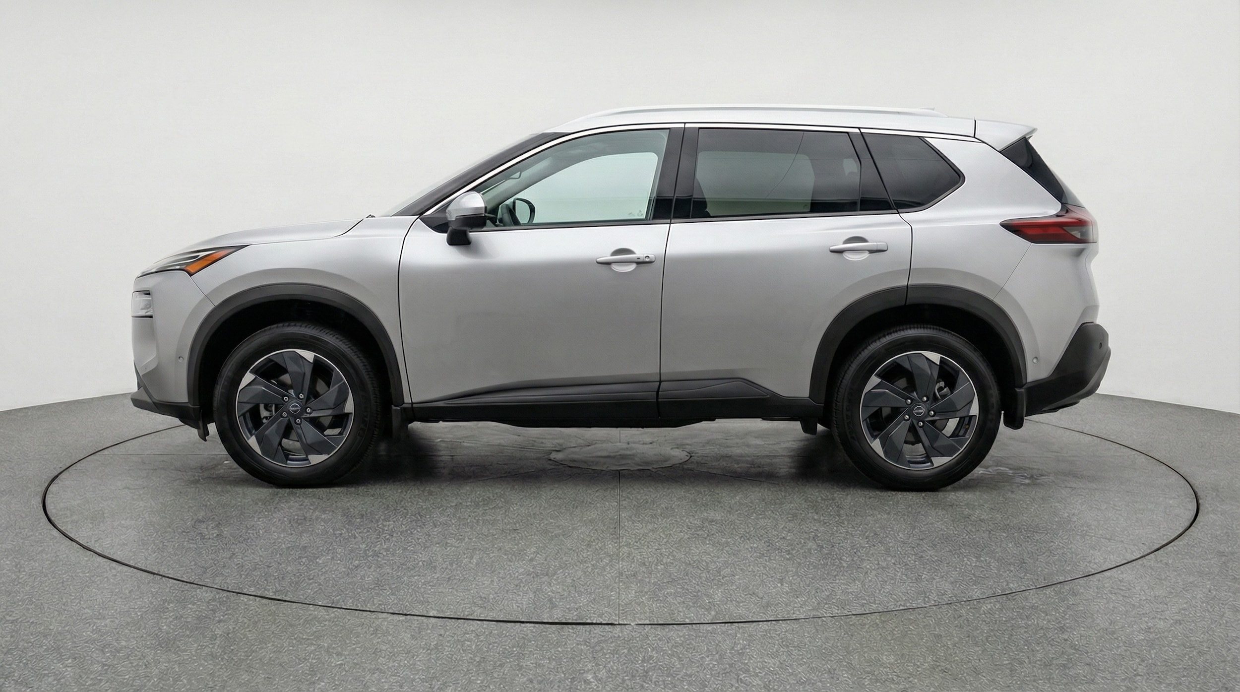 Thumbnail: 2025 Nissan Rogue - 4