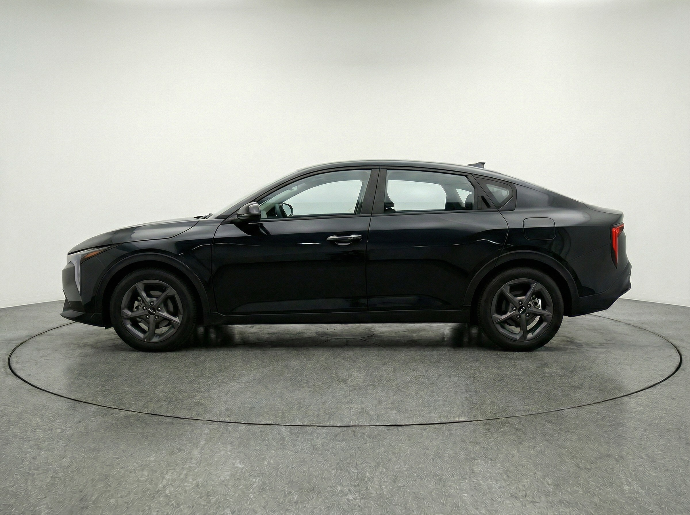 Thumbnail: 2025 Kia K4 - 4