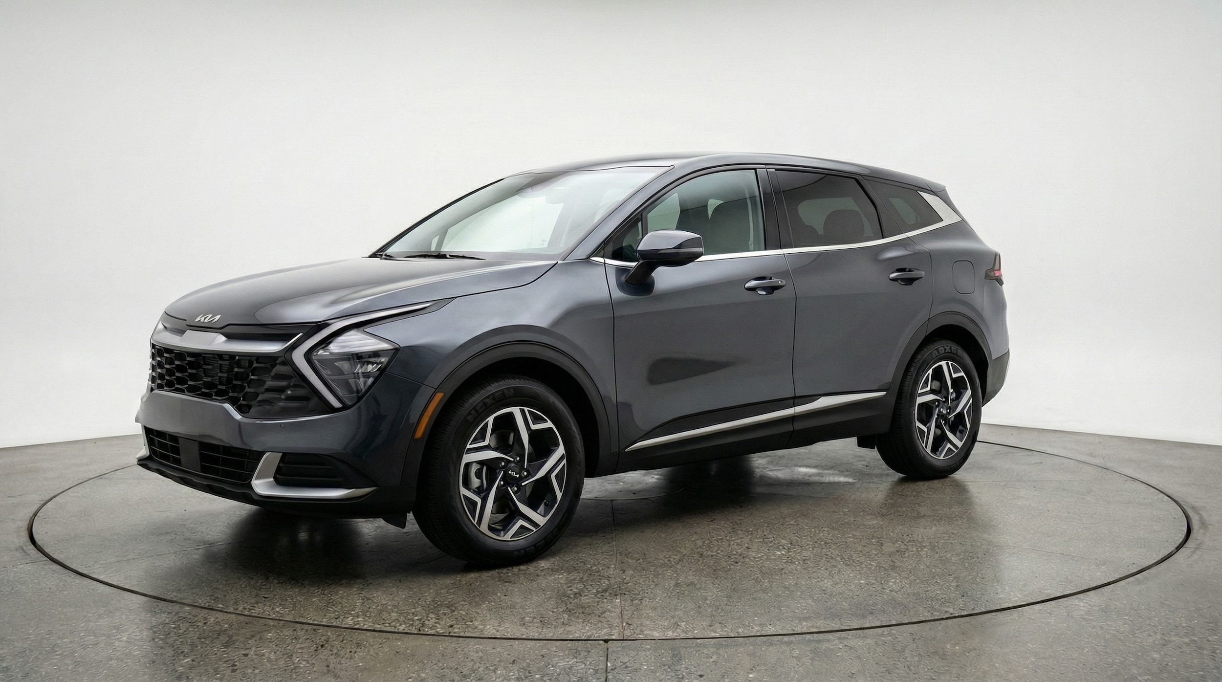 Thumbnail: 2025 Kia Sportage - 3