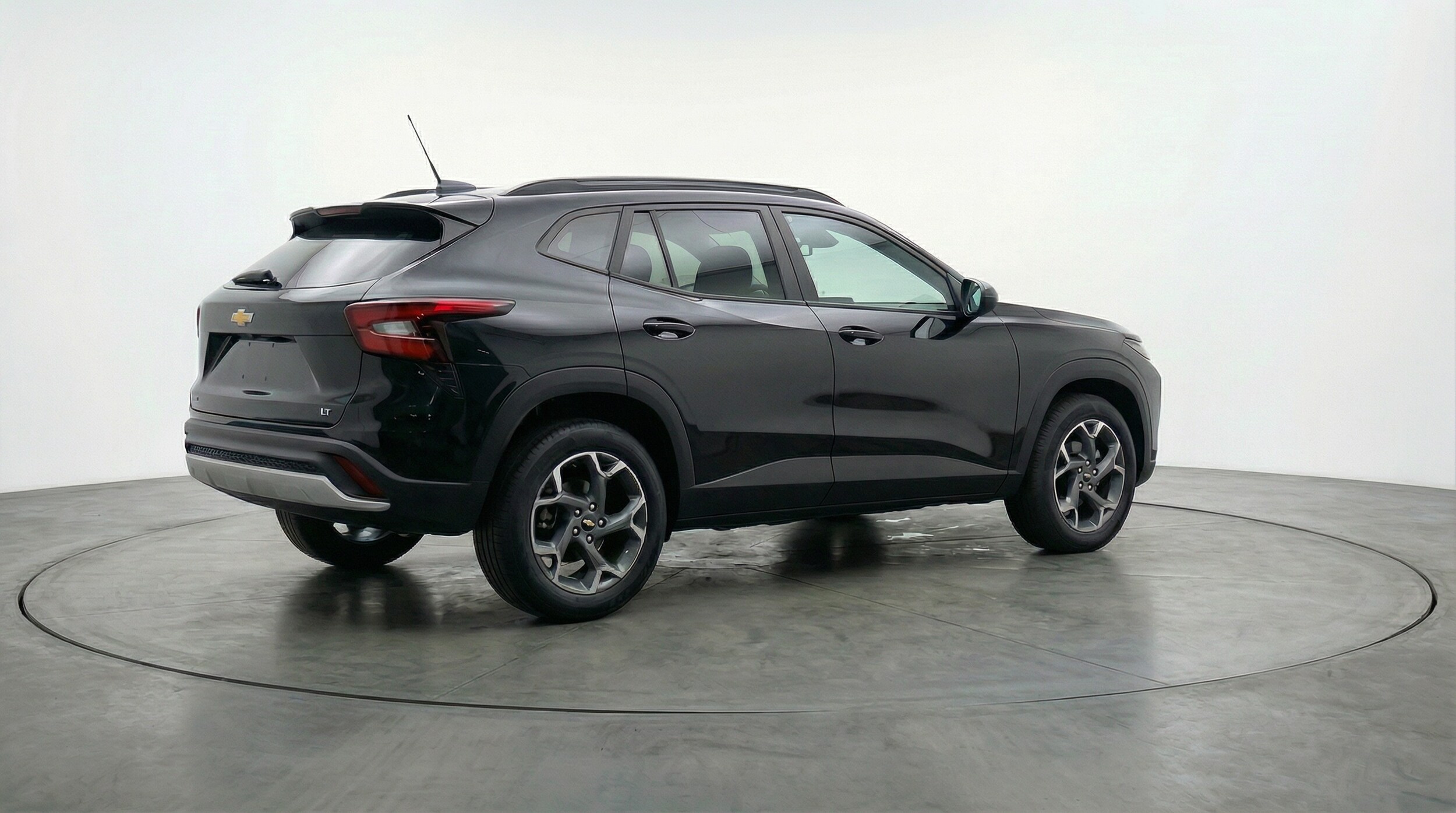 Thumbnail: 2025 Chevrolet Trax - 7