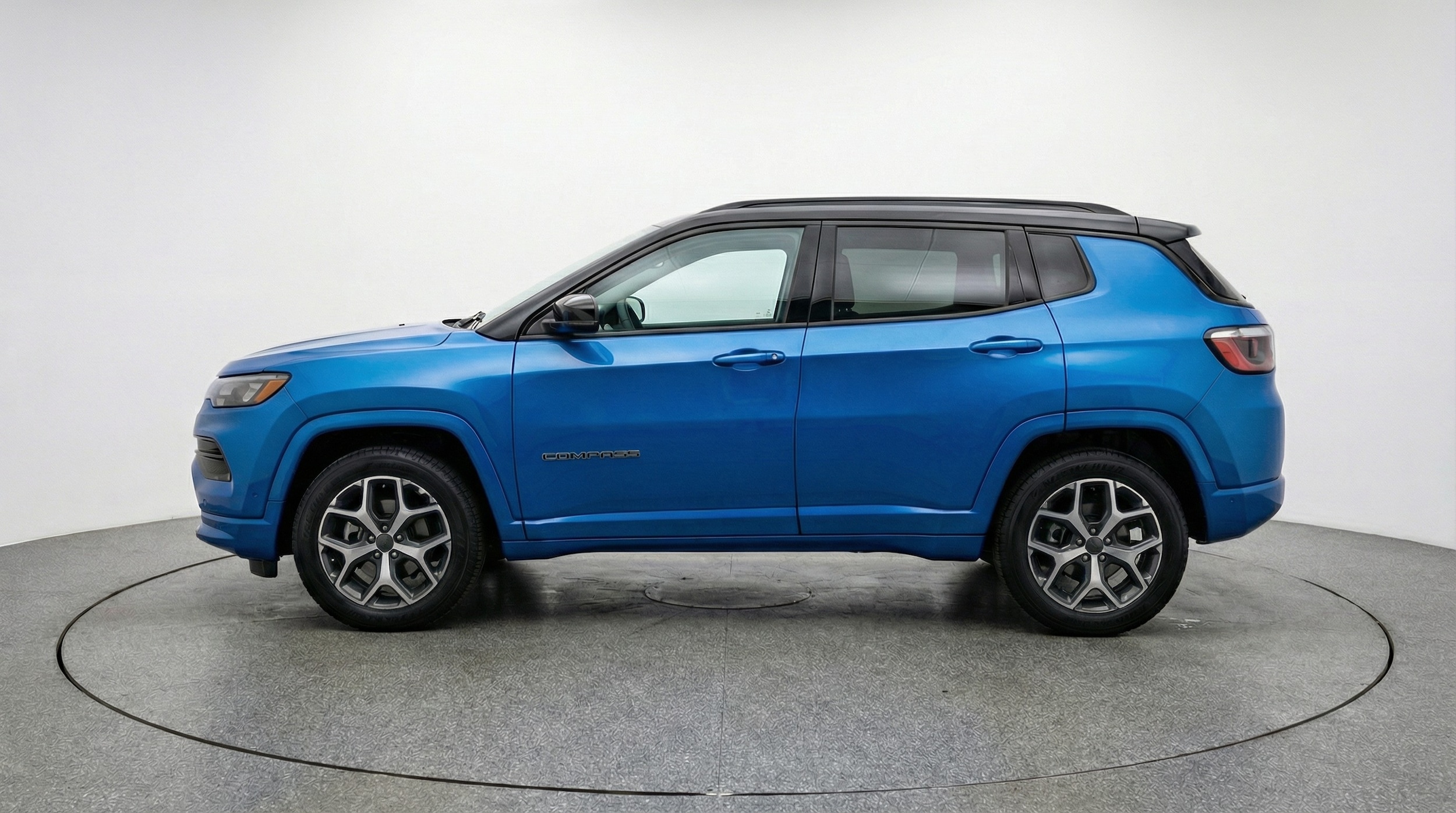 Thumbnail: 2025 Jeep Compass - 4