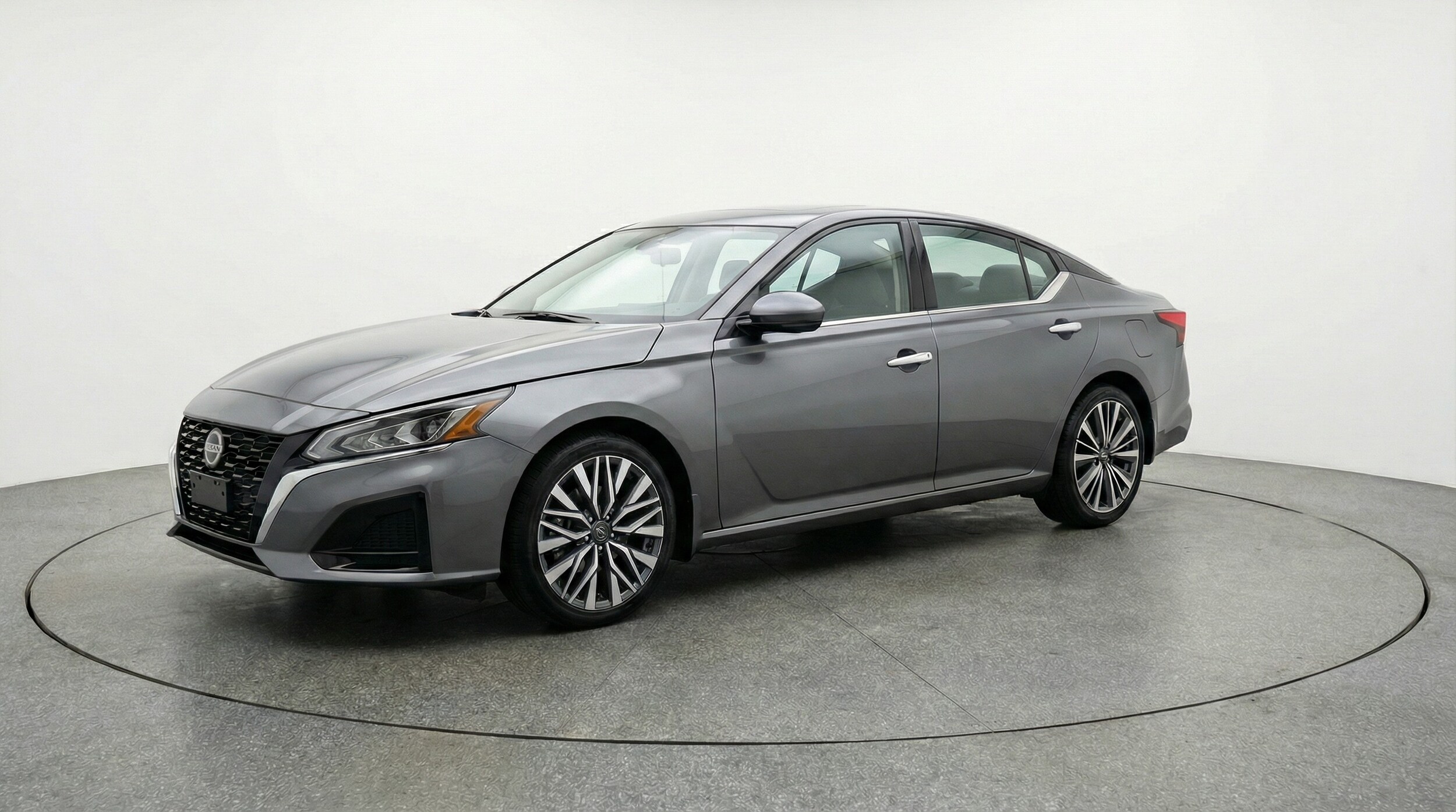 Thumbnail: 2025 Nissan Altima - 3