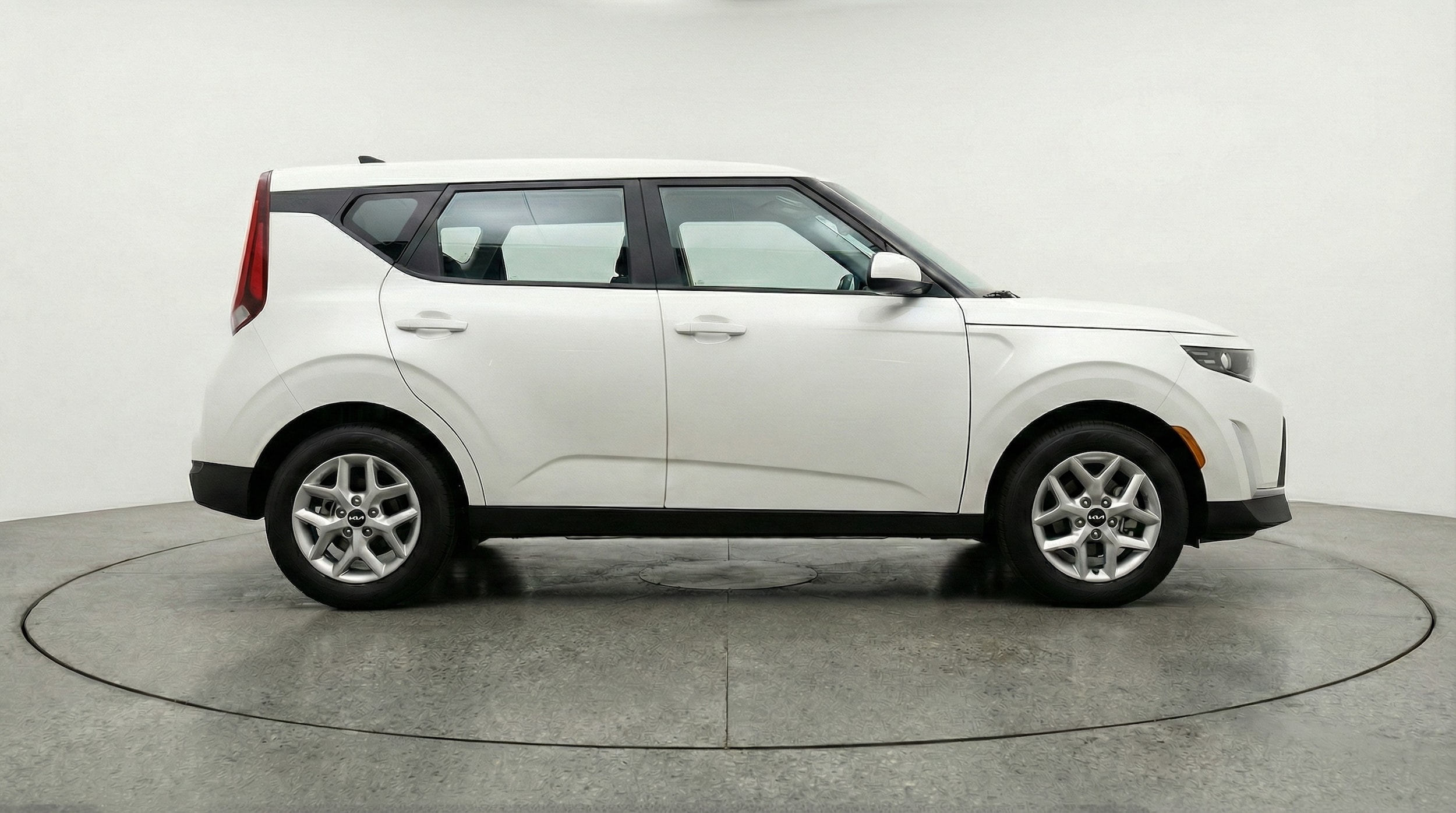 Thumbnail: 2025 Kia Soul - 8