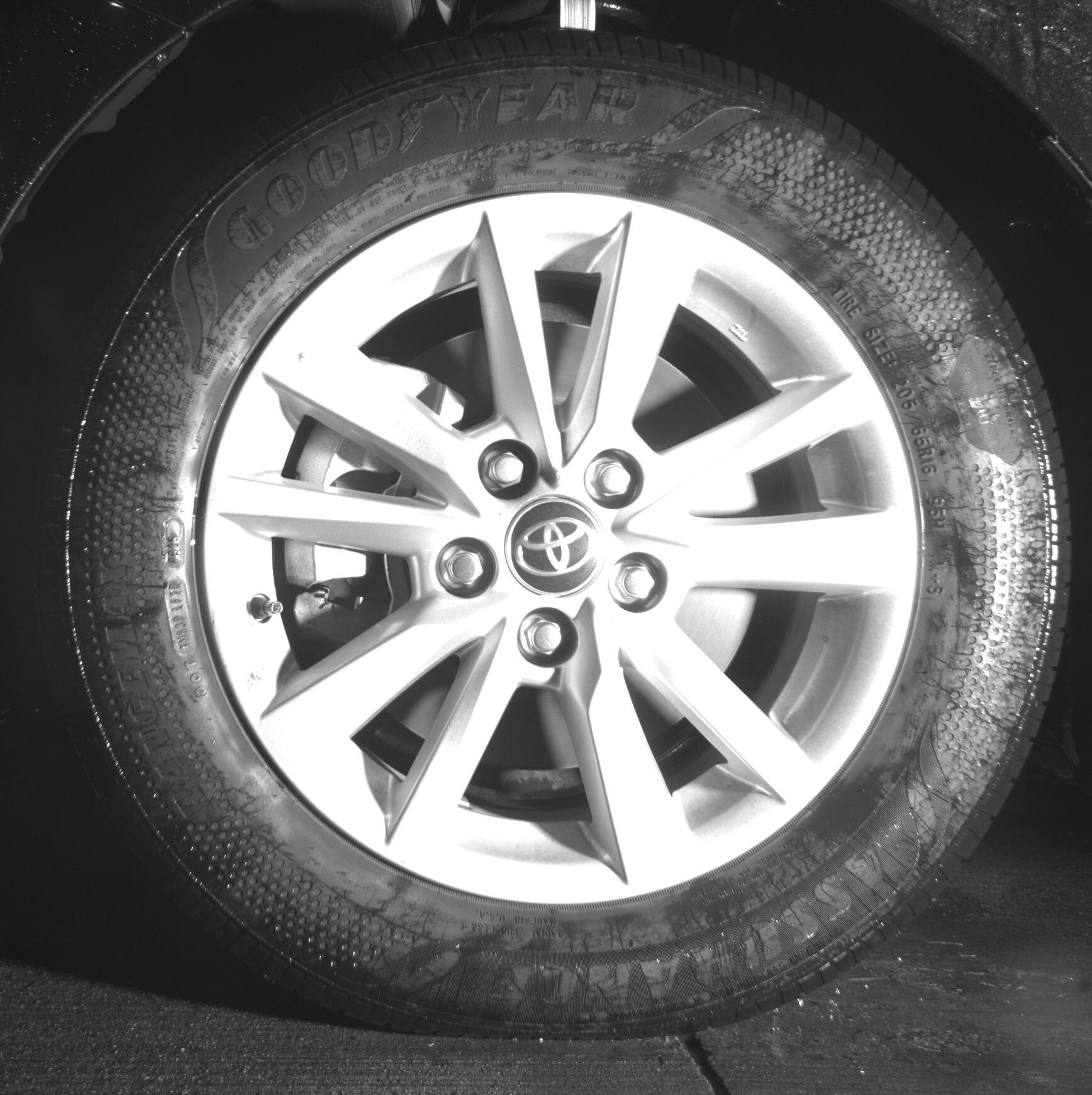 Thumbnail: 2025 Toyota Camry - 9