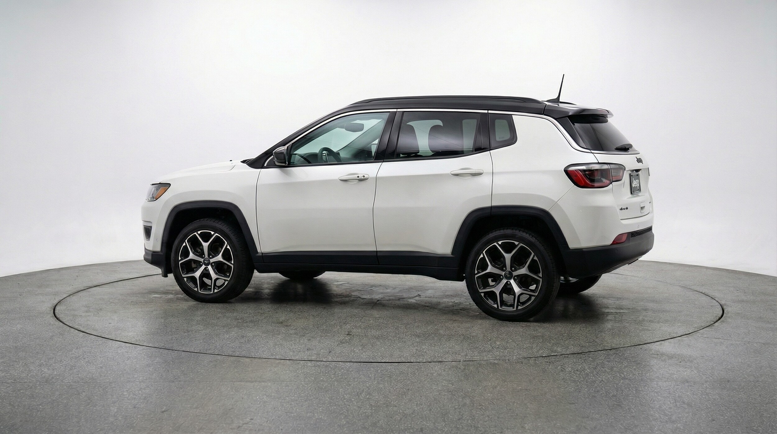 Thumbnail: 2025 Jeep Compass - 4