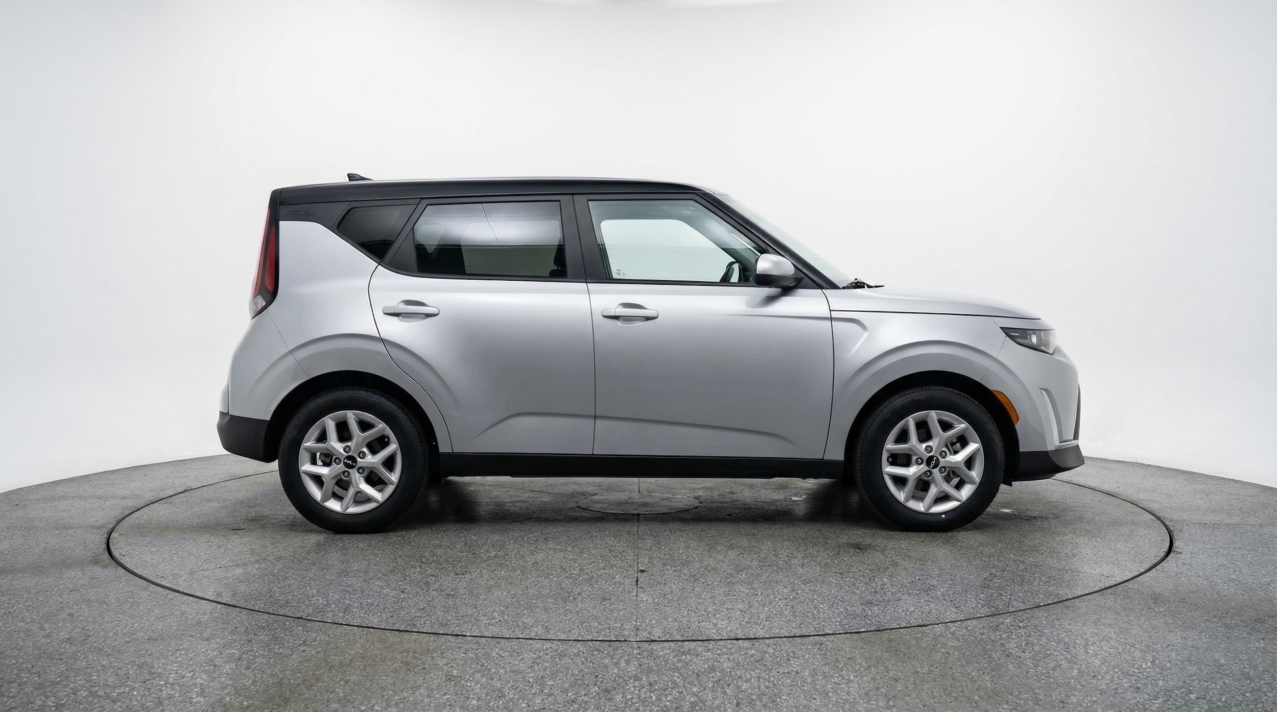 Thumbnail: 2025 Kia Soul - 8