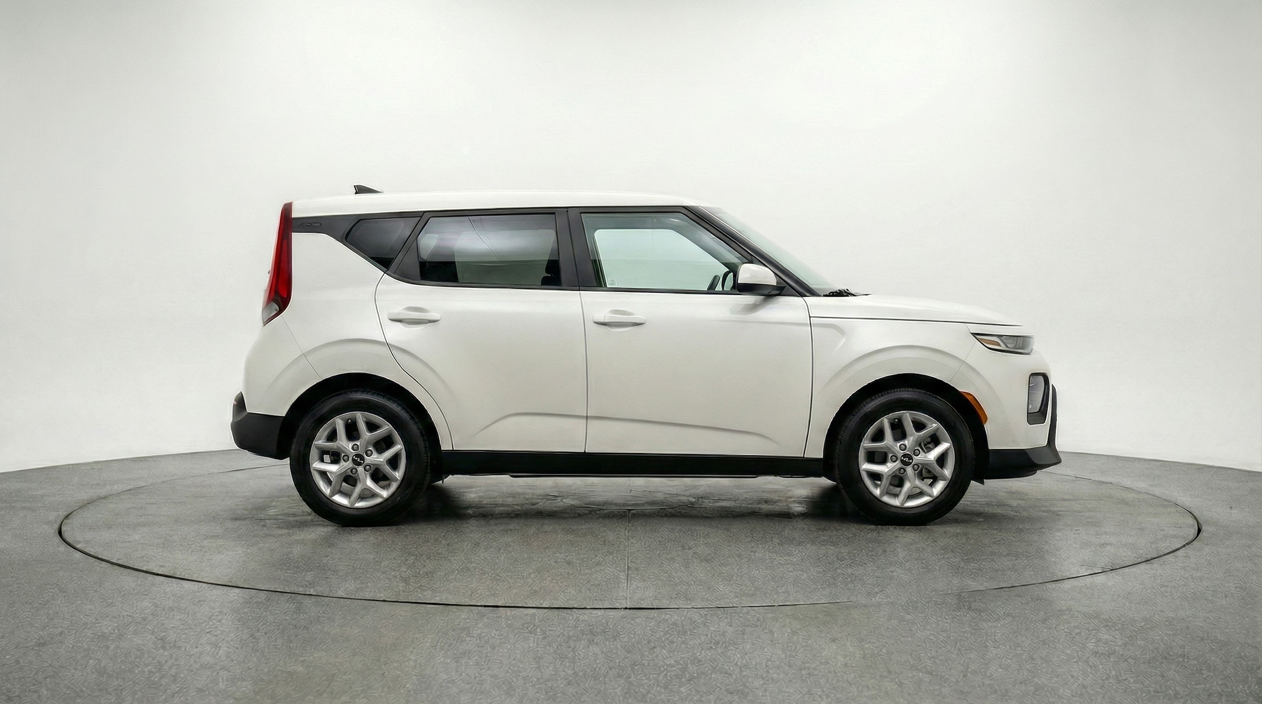 Thumbnail: 2025 Kia Soul - 8