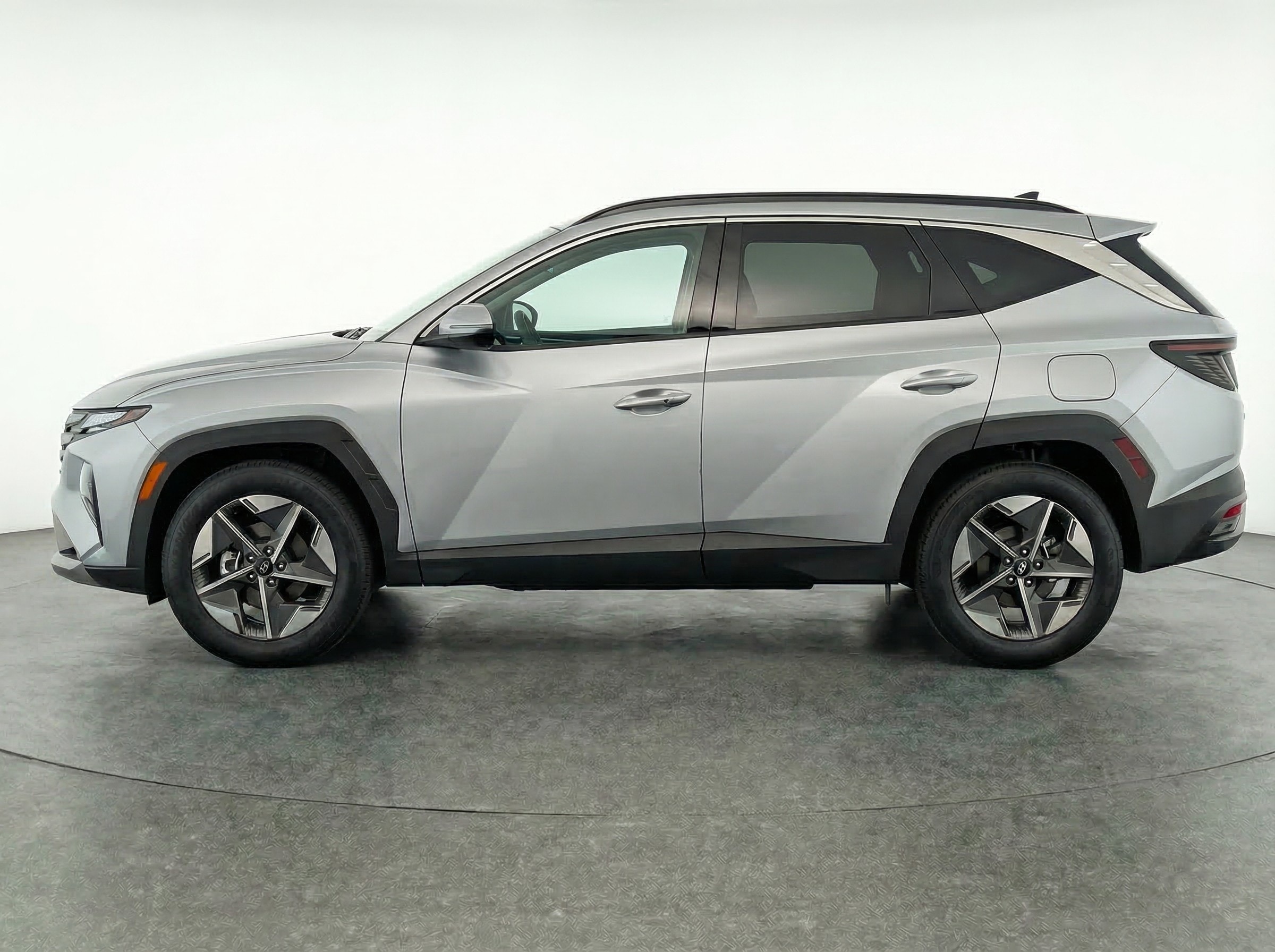 Thumbnail: 2025 Hyundai Tucson - 4