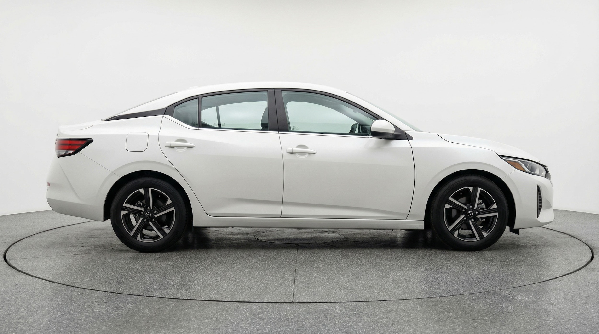 Thumbnail: 2025 Nissan Sentra - 8