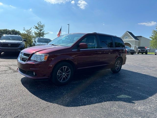 2017 Dodge Grand Caravan SXT Van