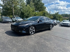 2023 Hyundai Elantra Limited Sedan