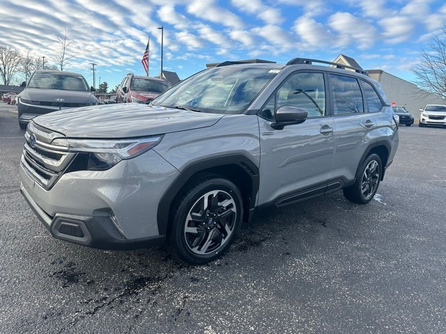 2025 Subaru Forester Limited's photo
