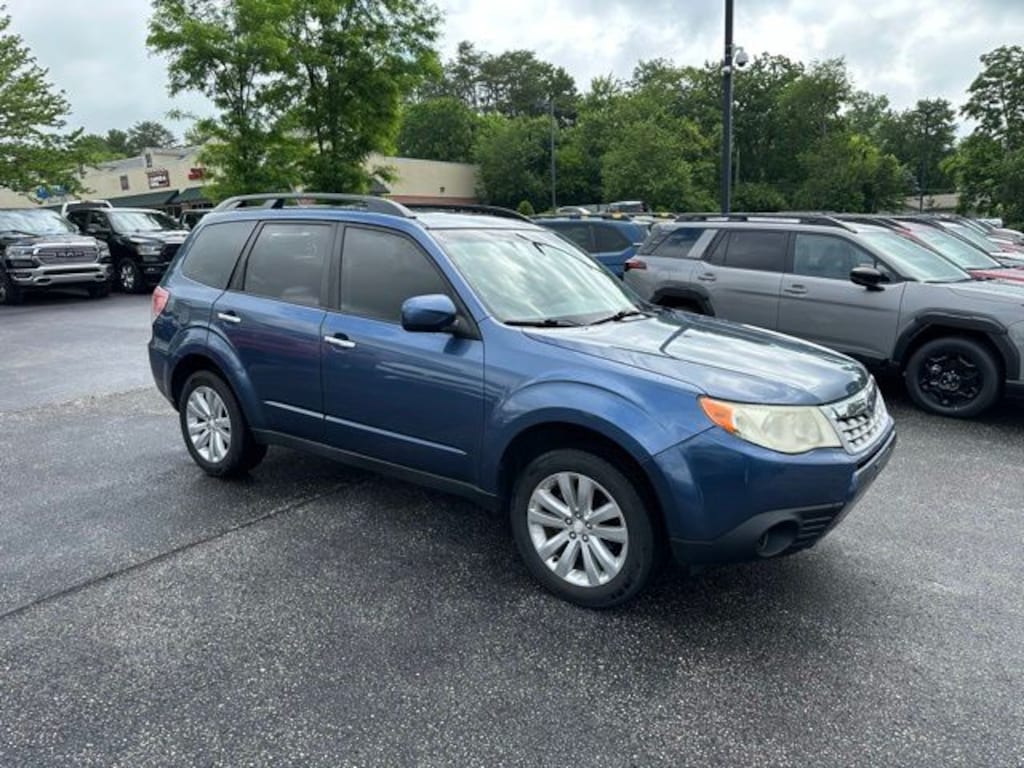 Used 2011 Subaru Forester 2.5X Premium SUV