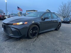 2025 Toyota Camry SE Sedan